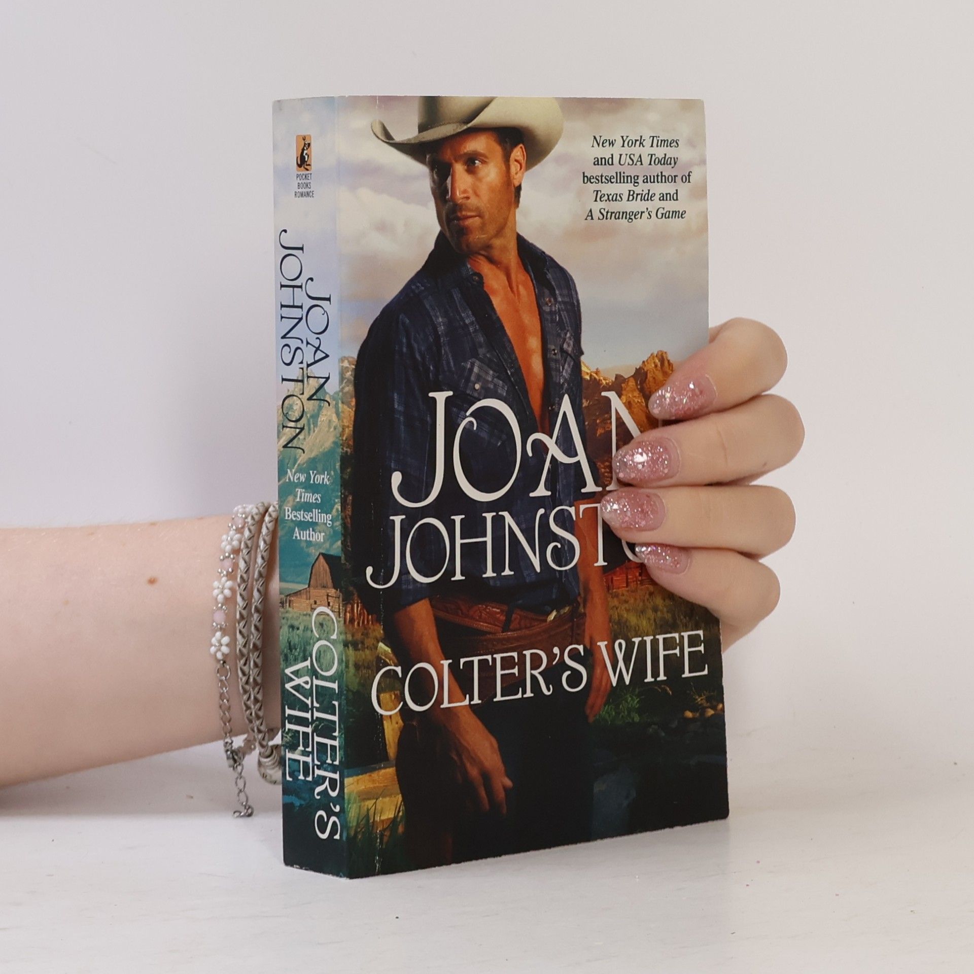 Joan Johnston Pocket Books Romance: Colter's Wife