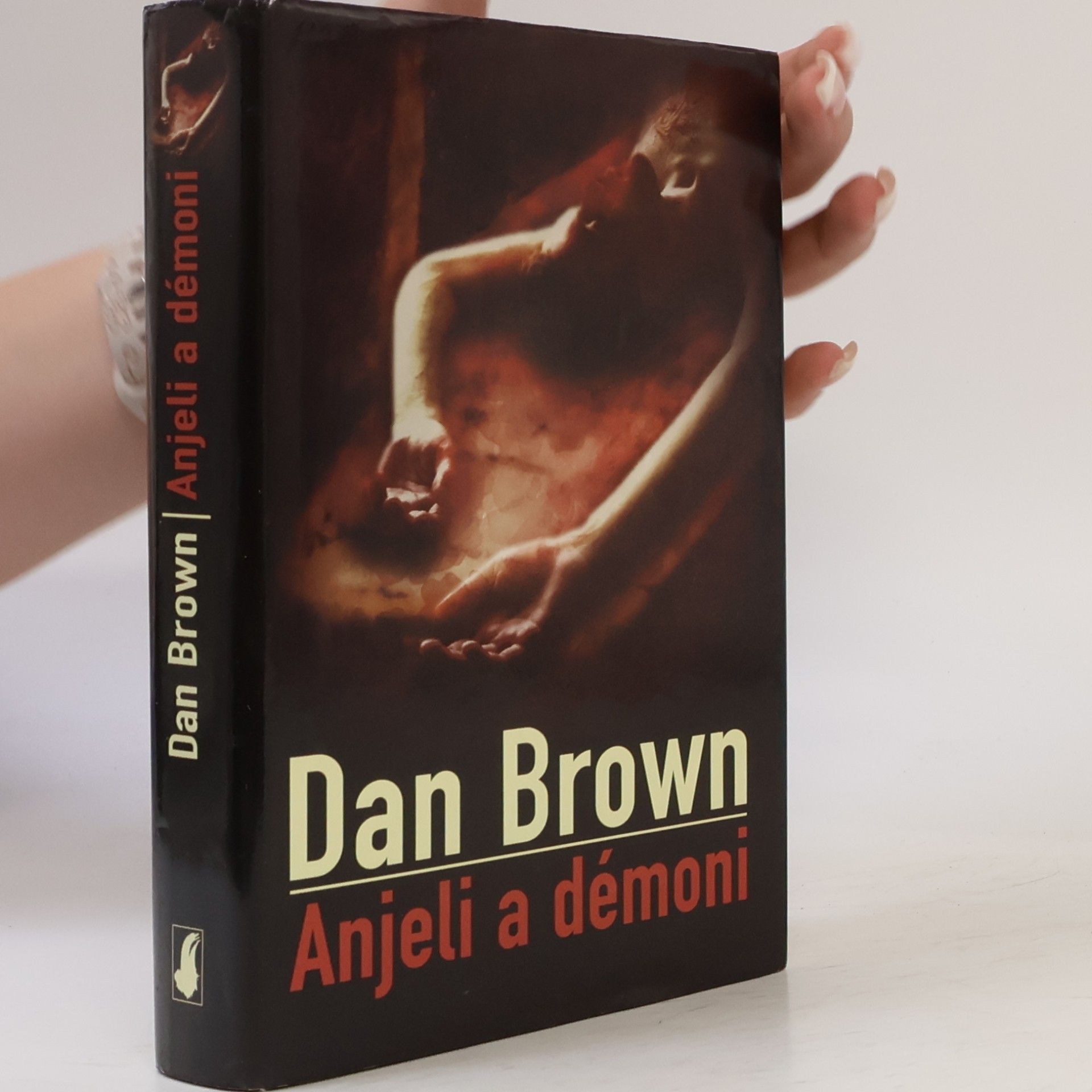Dan Brown Anjeli a démoni