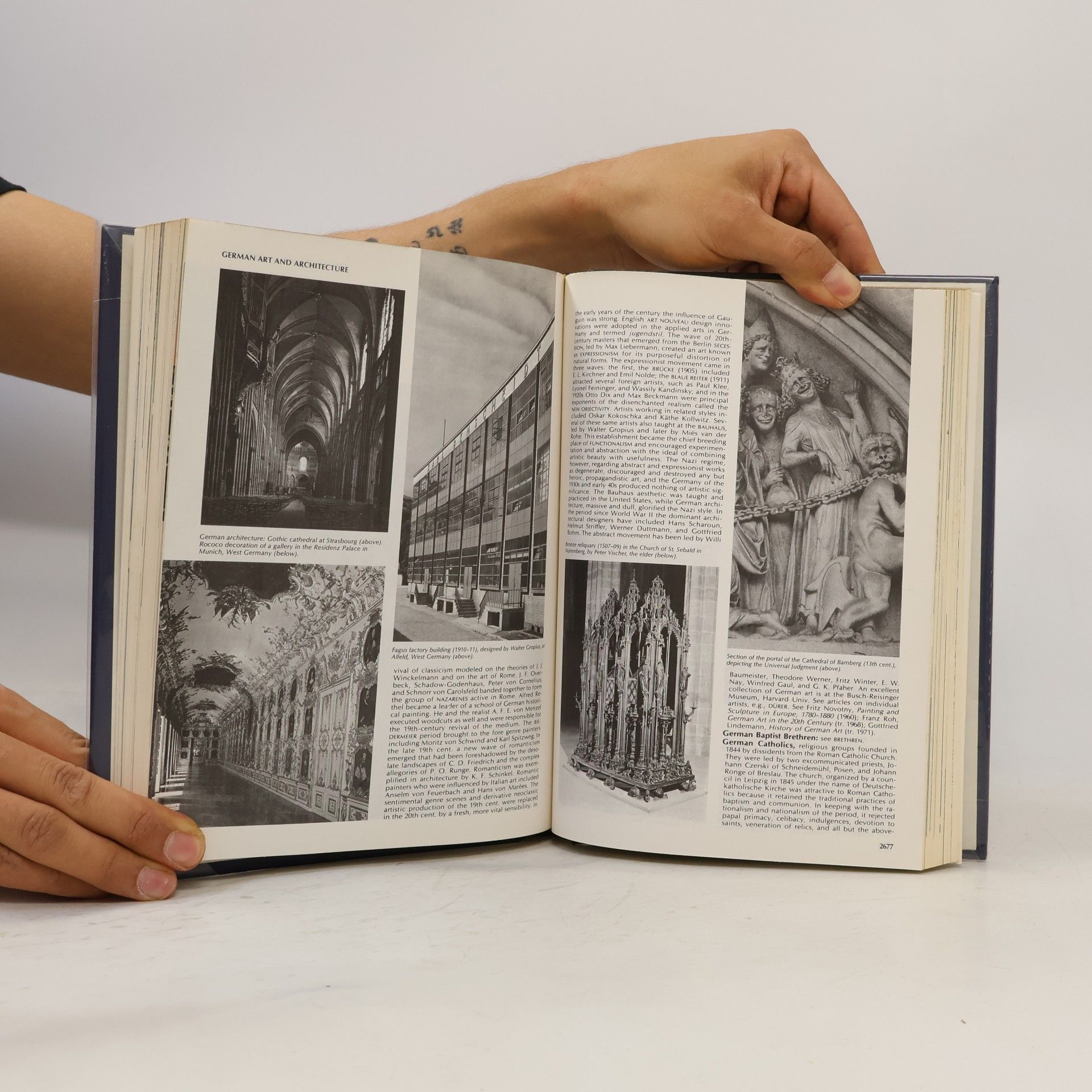 Various authors The New Illustrated Columbia Encyclopedia 9