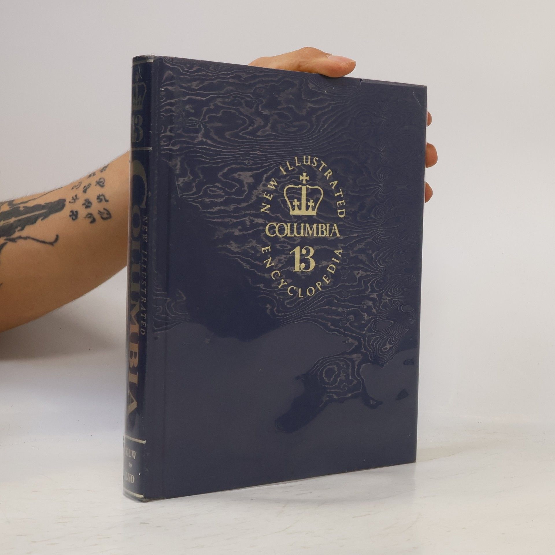 Various authors The New Illustrated Columbia Encyclopedia 13