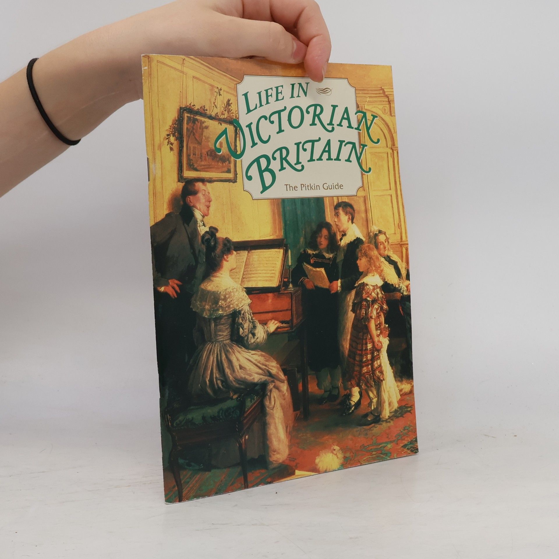 Michael St. John Parker Life in Victorian Britain