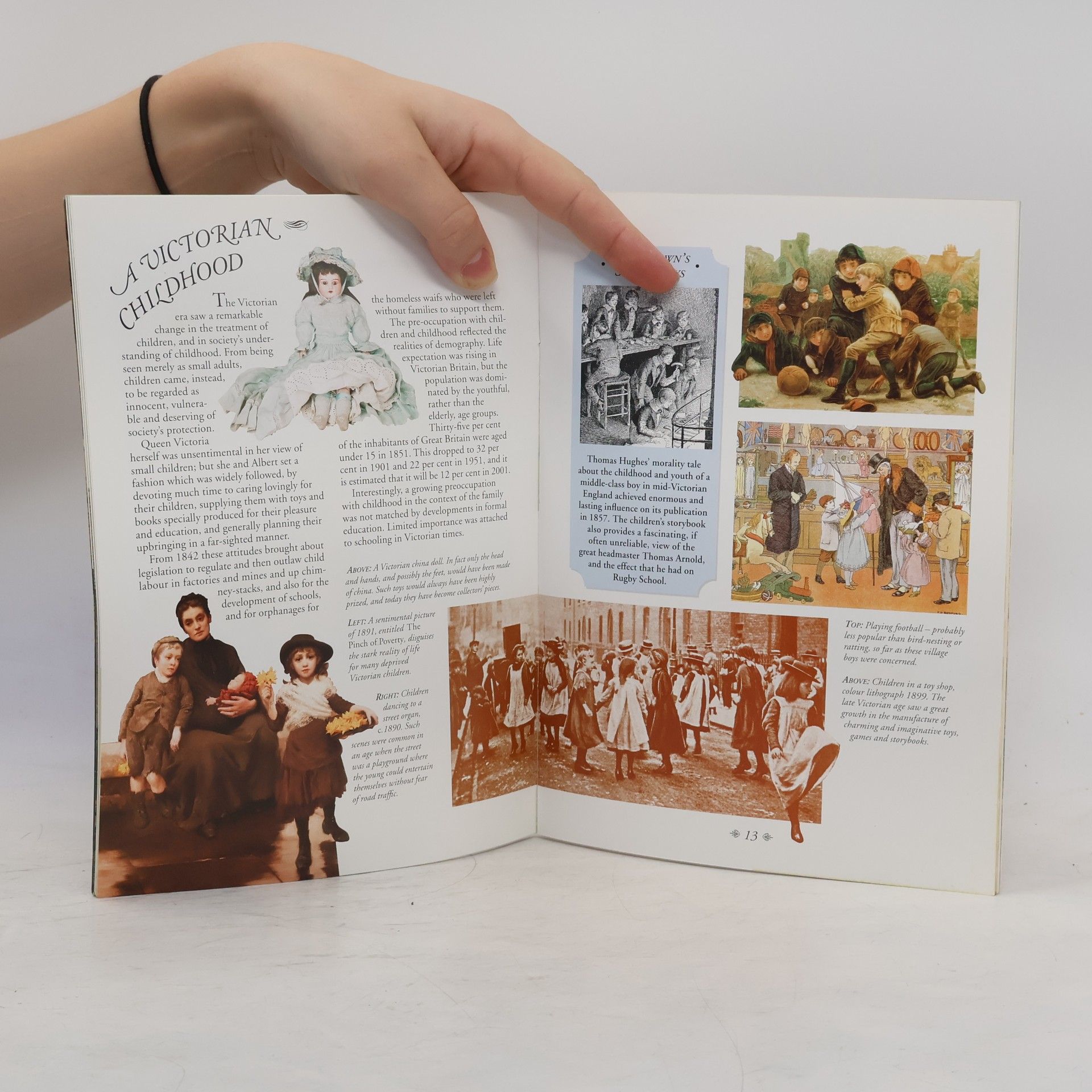 Michael St. John Parker Life in Victorian Britain