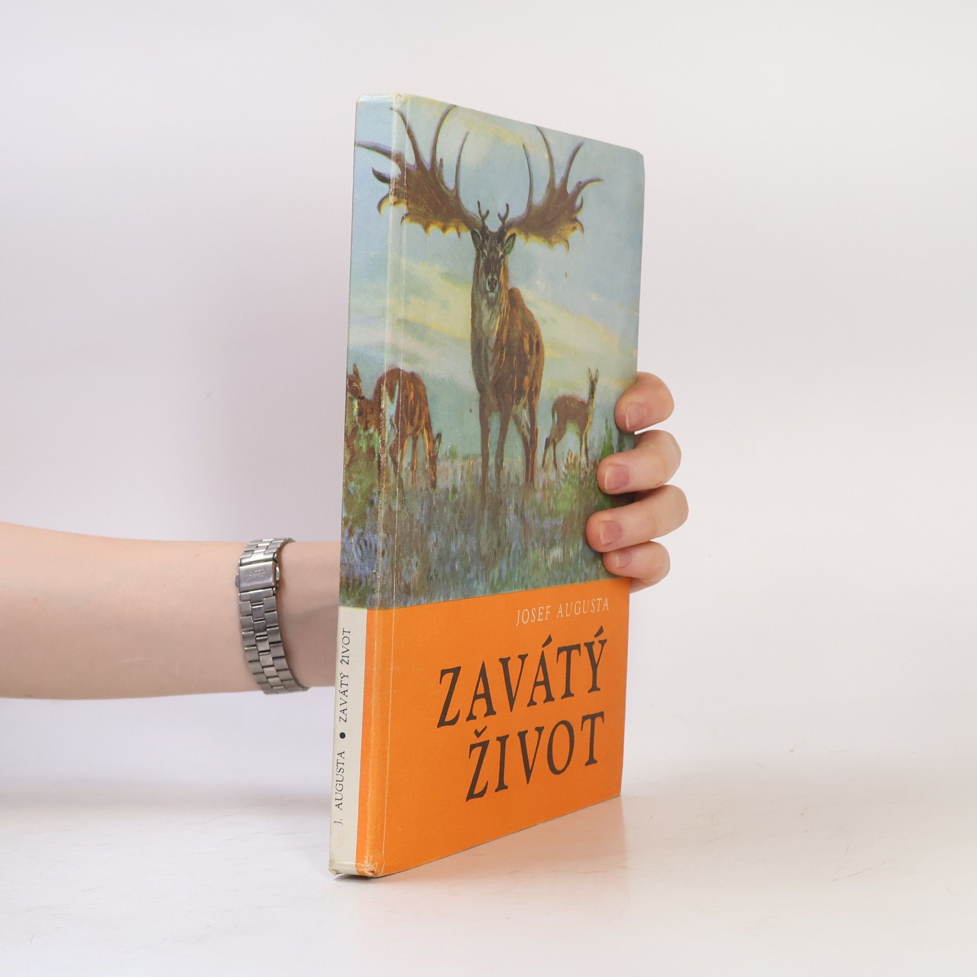 Josef Augusta Zavátý život