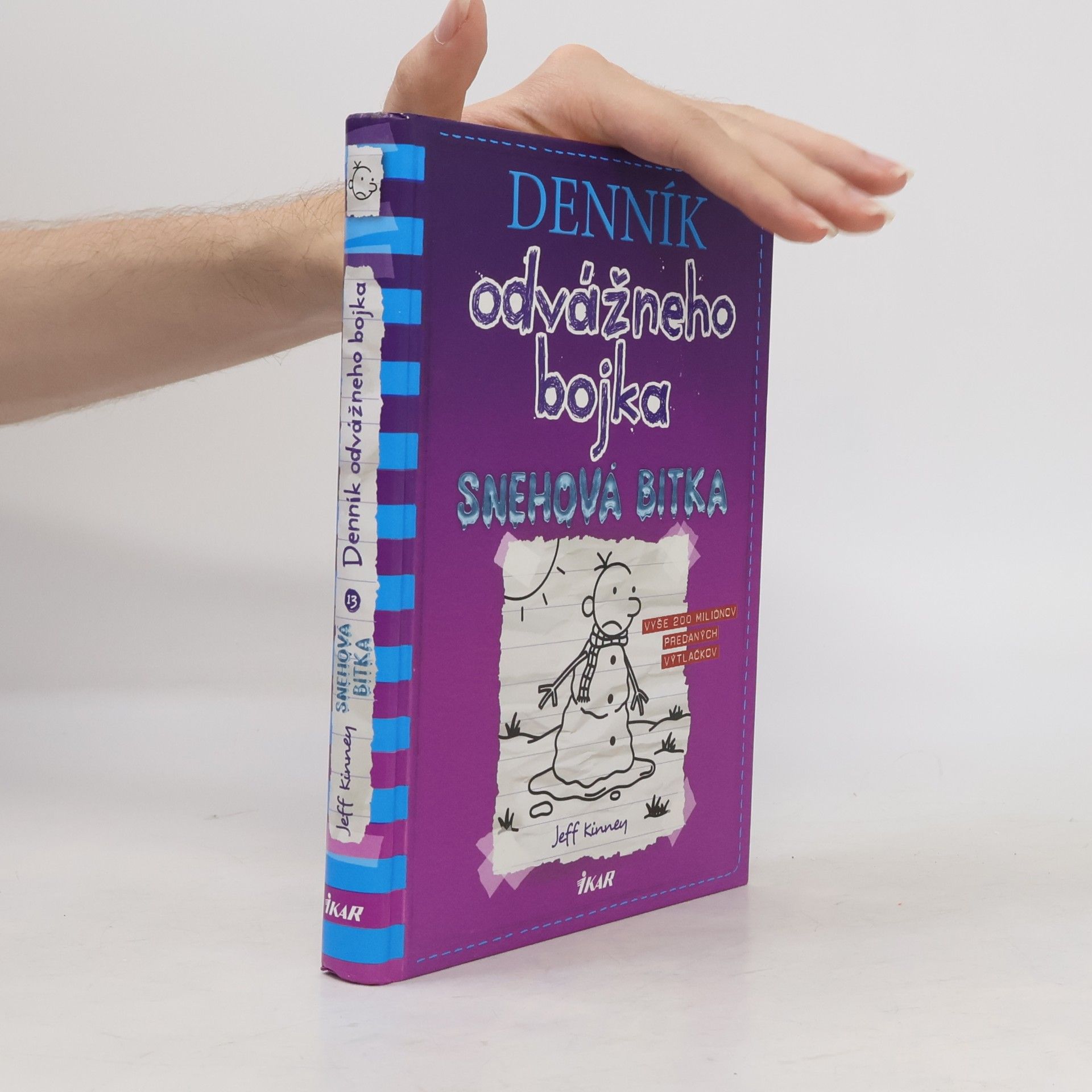 Jeff Kinney Denník odvážneho bojka 13. Snehová bitka