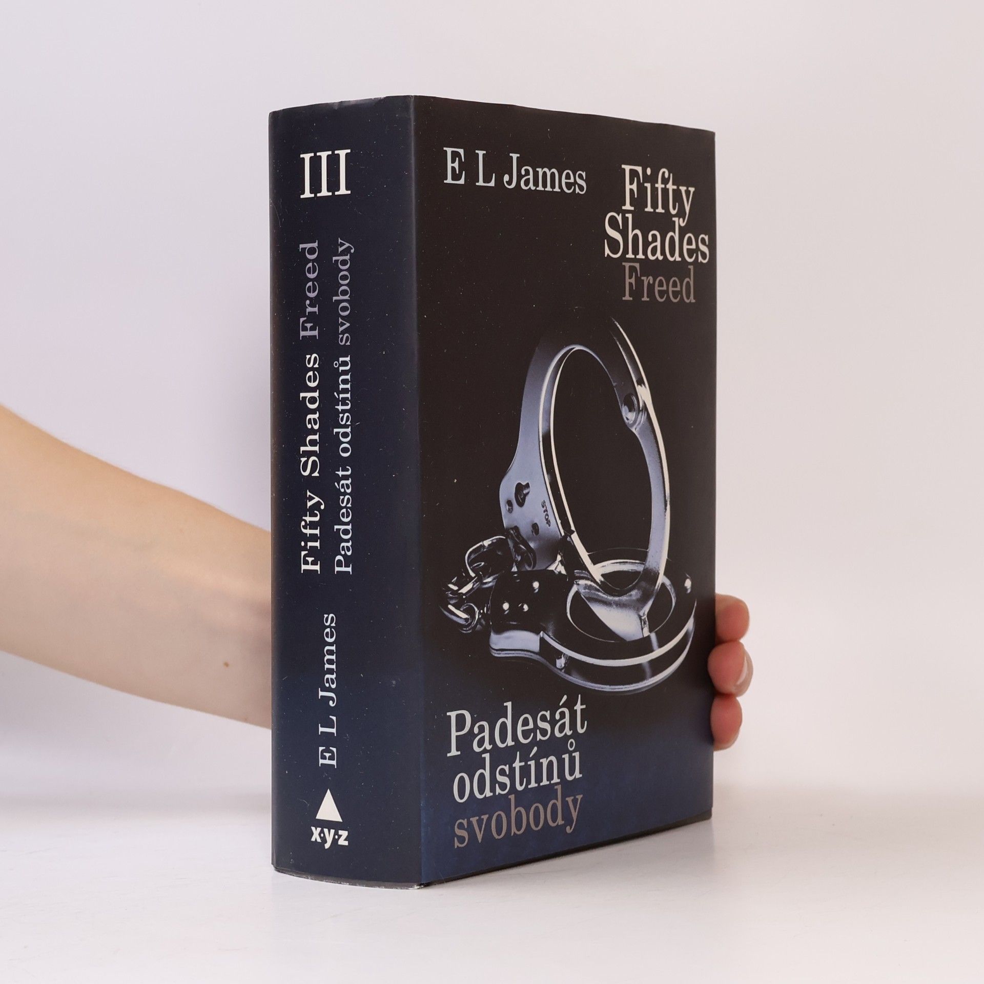 E. L. James Padesát odstínů svobody