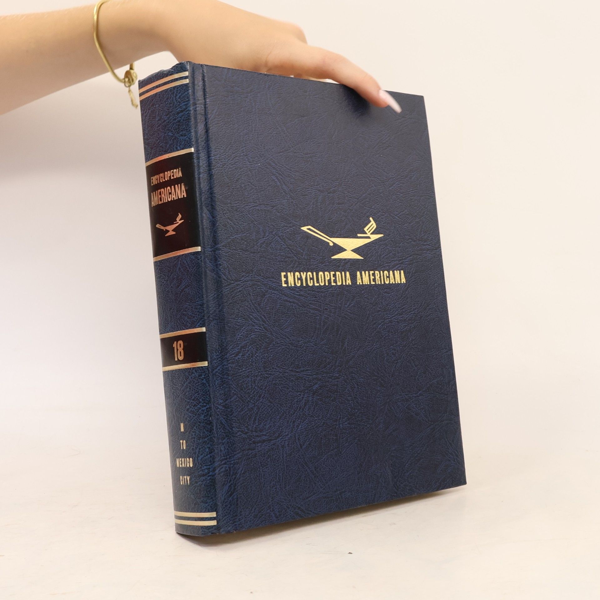 Various authors The Encyclopedia Americana 18
