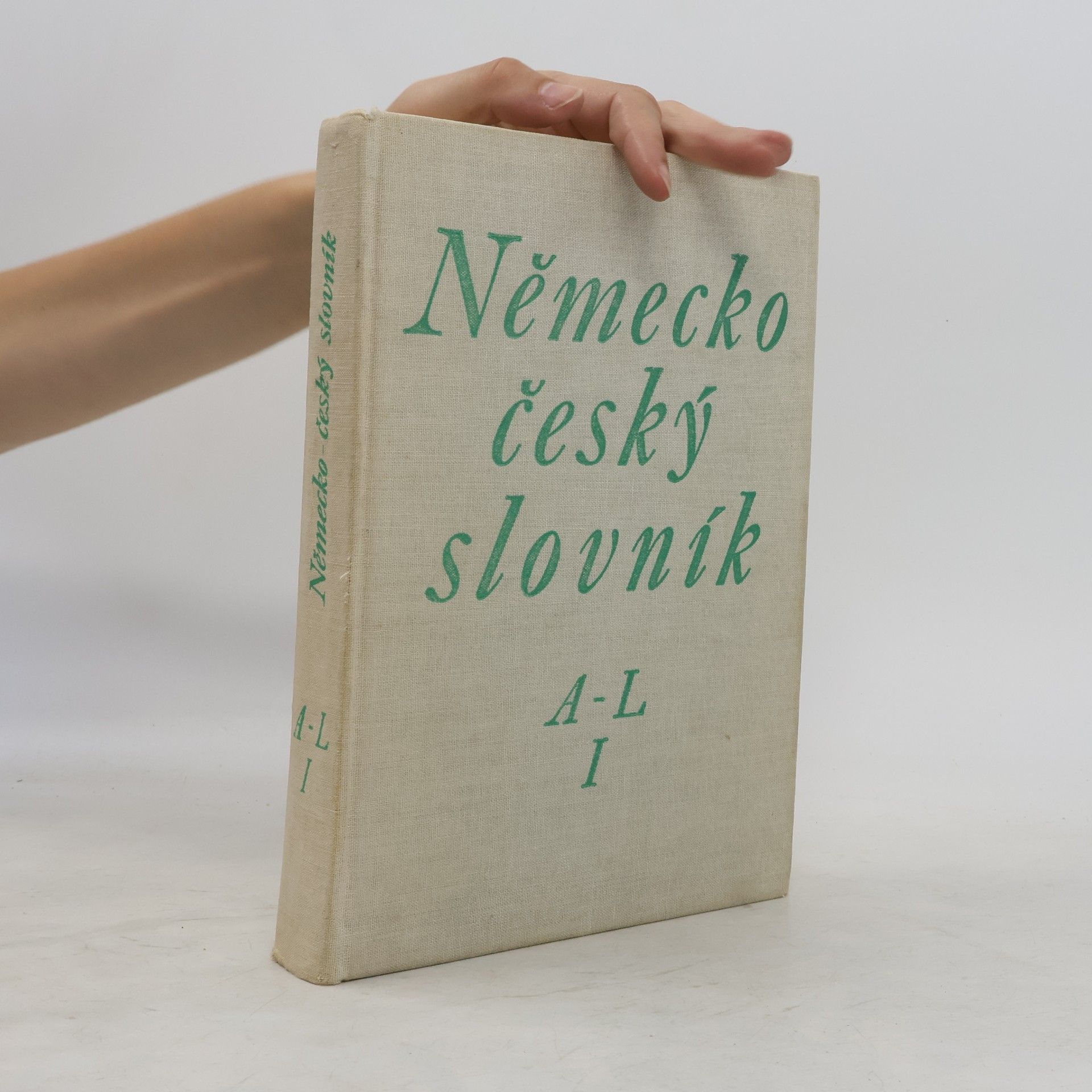 Hugo Siebenschein Německo-český slovník I. A-L.