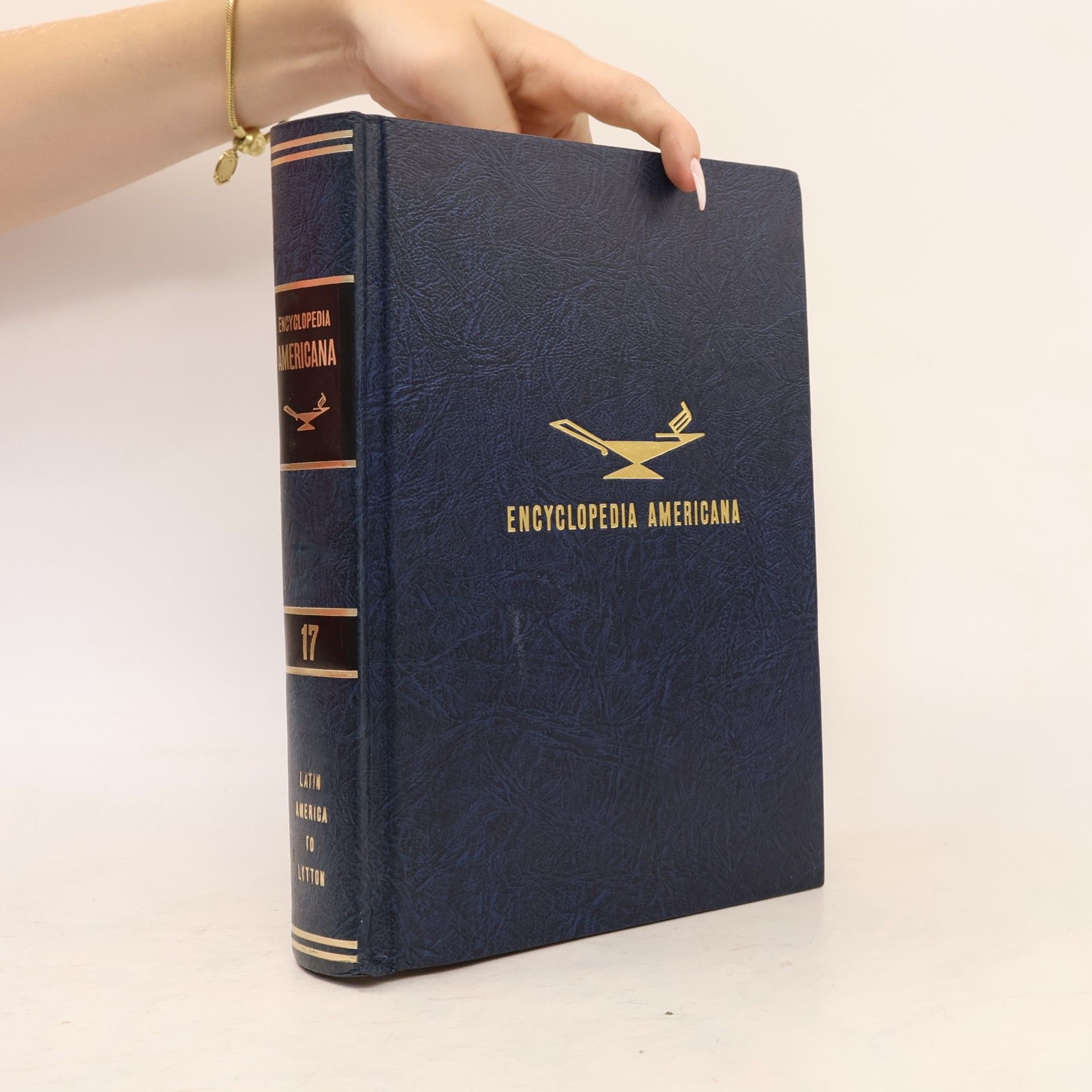 Various authors Encyclopedia Americana 17