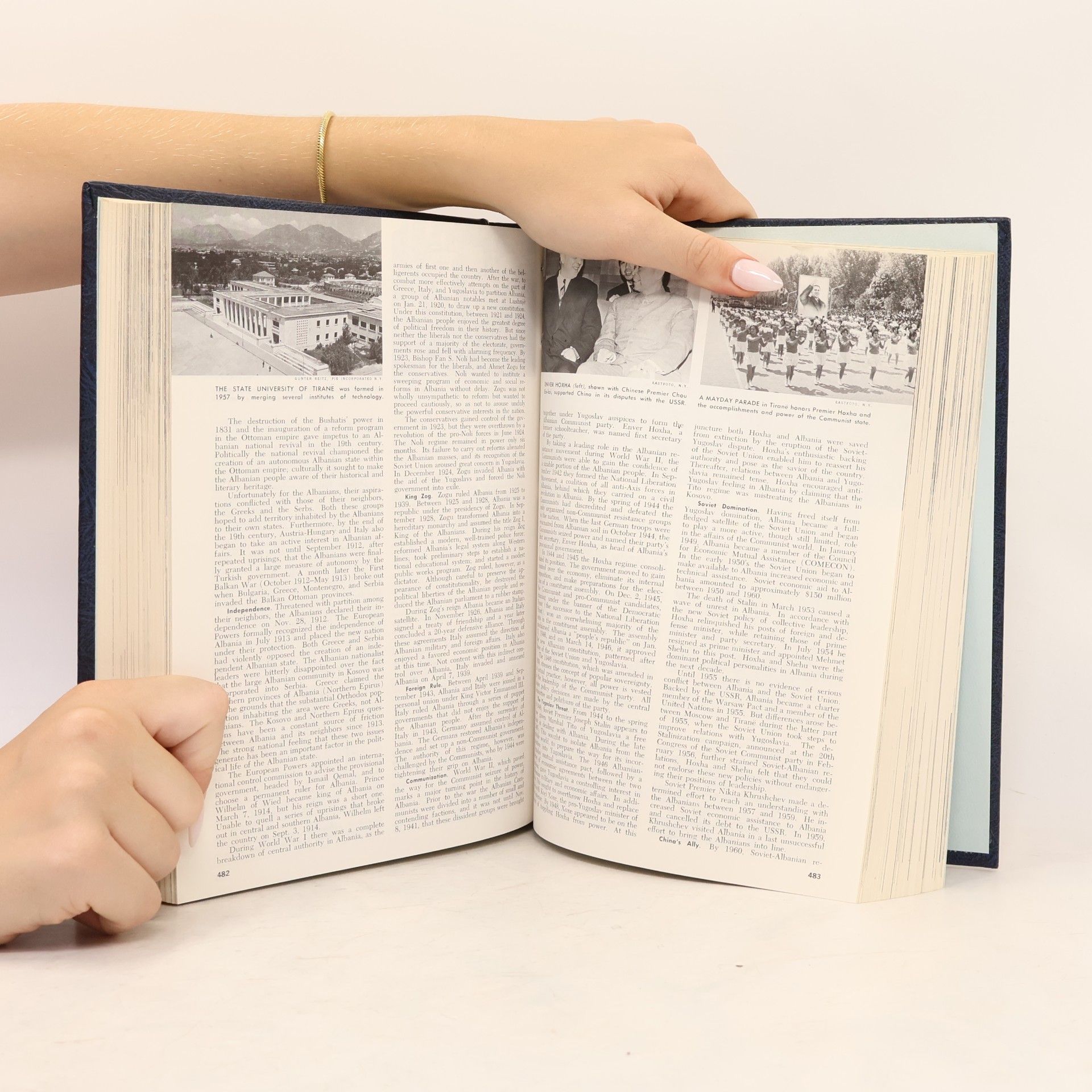 Kolektiv autorů Encyclopedia Americana 1