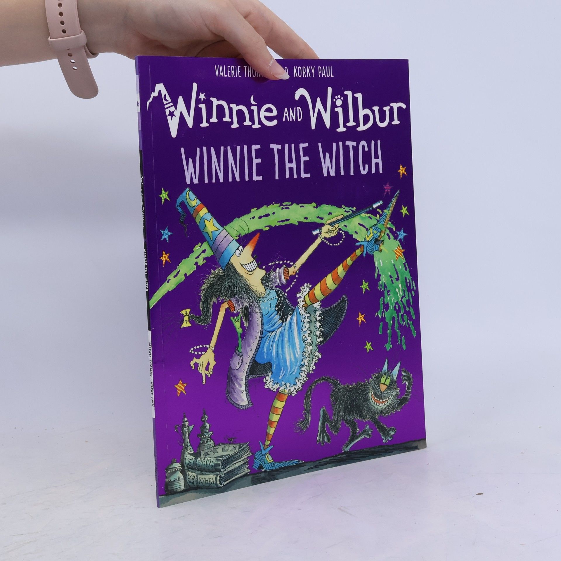 Korky Paul Winnie and Wilbur: Winnie the Witch