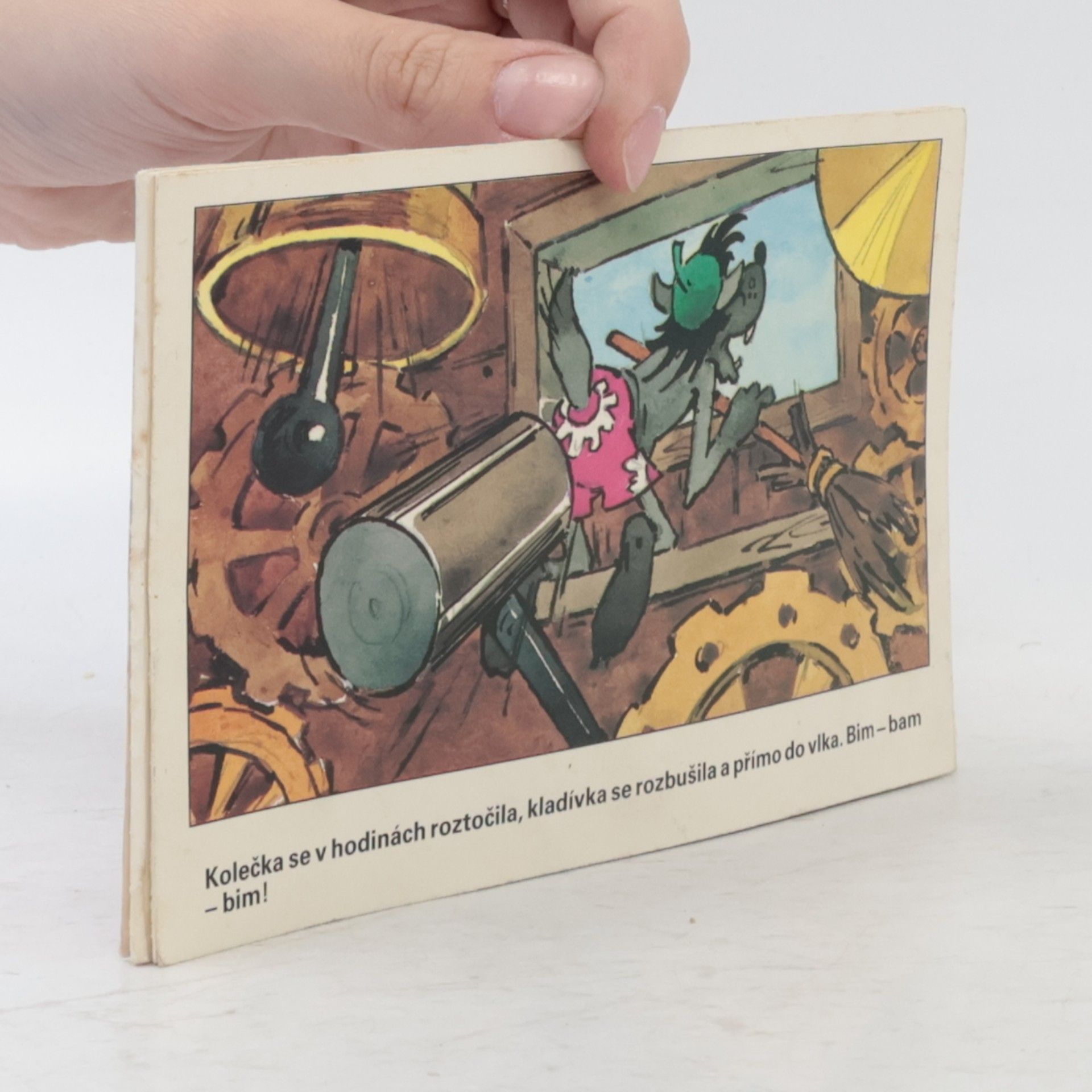 Various authors Počkej, zajíci! Vlk na koštěti