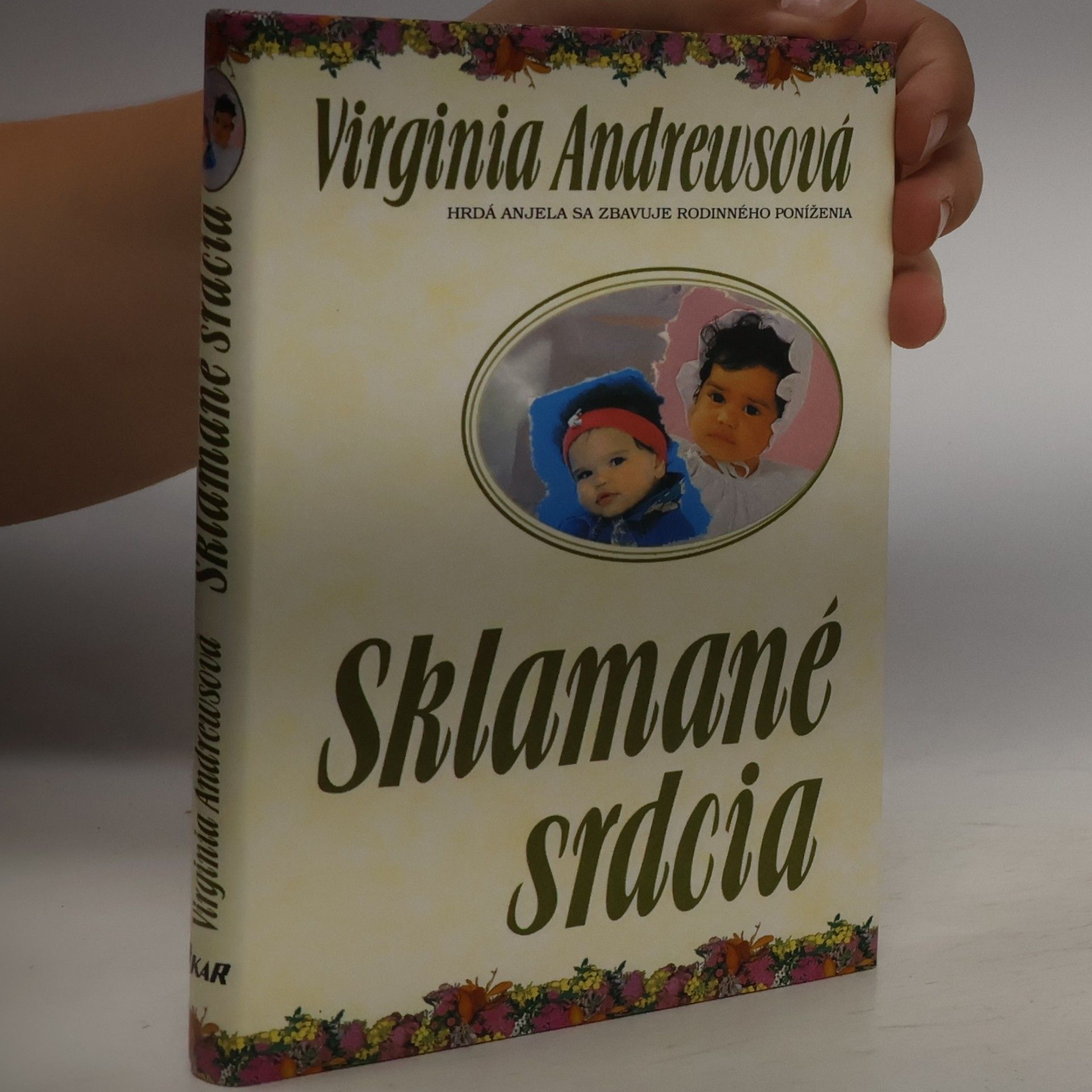 V. C. Andrews Sklamané srdcia