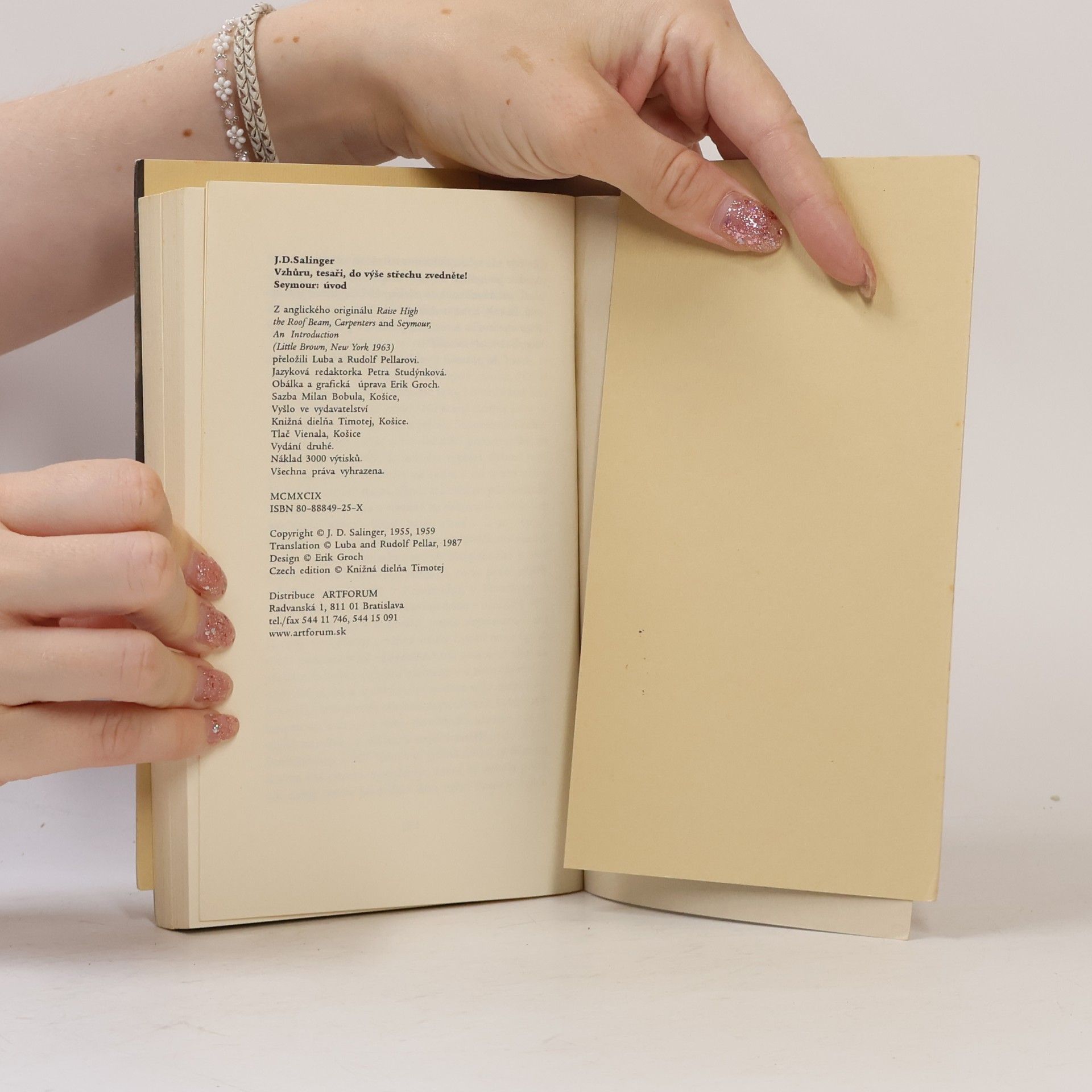 J. D. Salinger Vzhůru, tesaři, do výše střechu zvedněte!