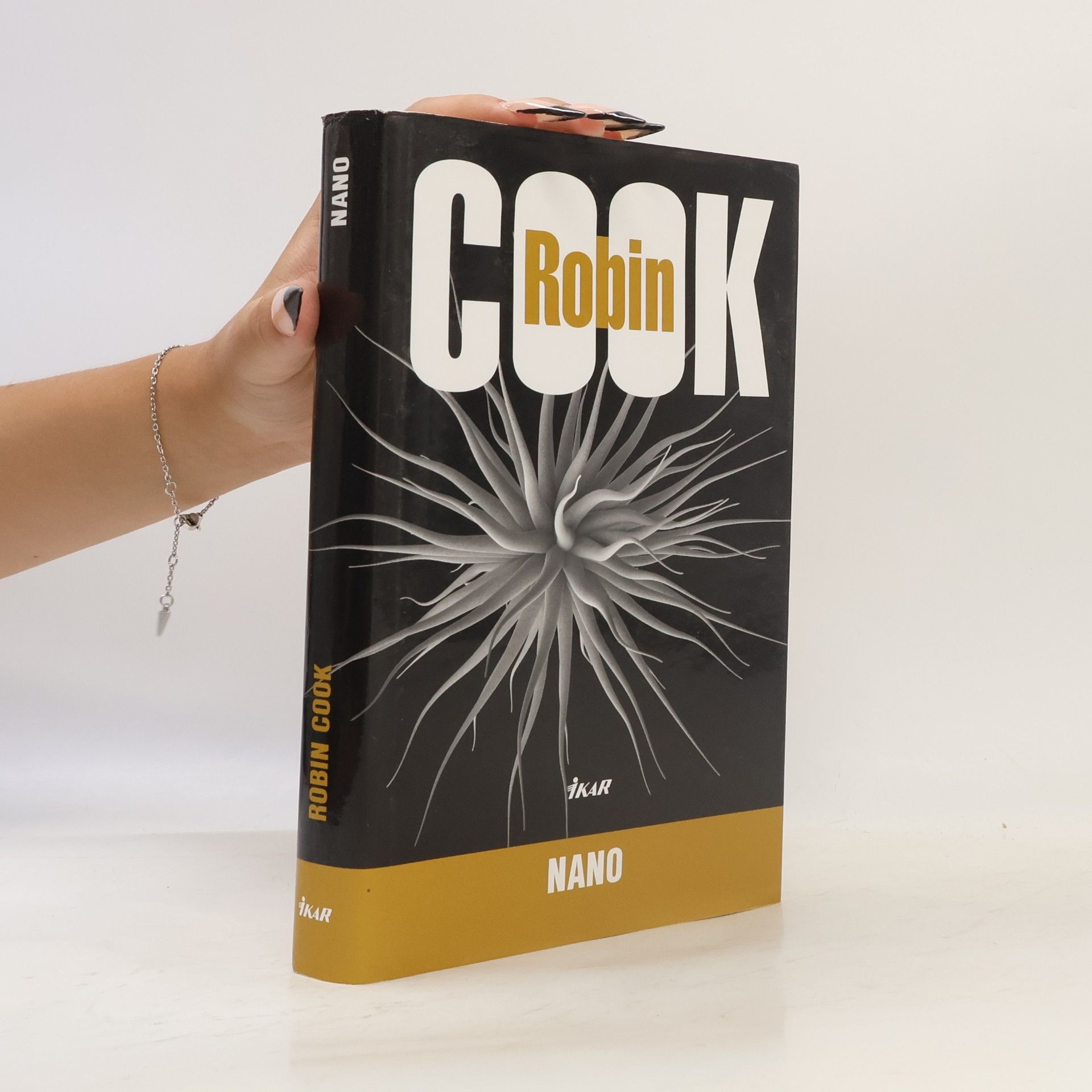 Robin Cook Nano