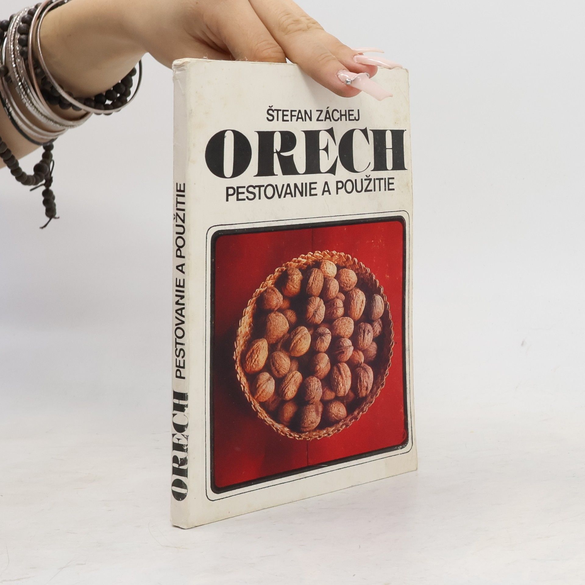 Štefan Záchej Orech pestovanie a použitie