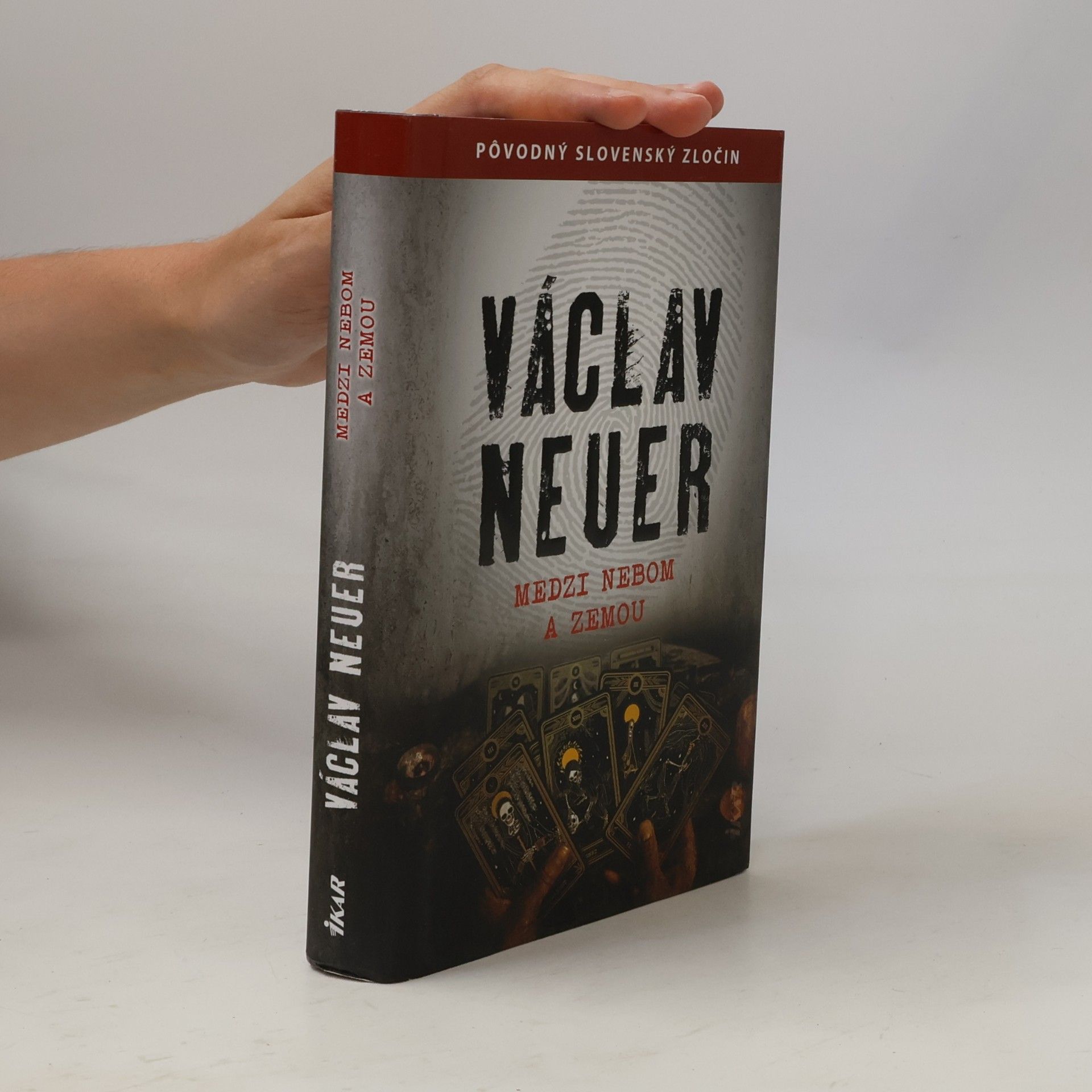 Václav Neuer Medzi nebom a zemou
