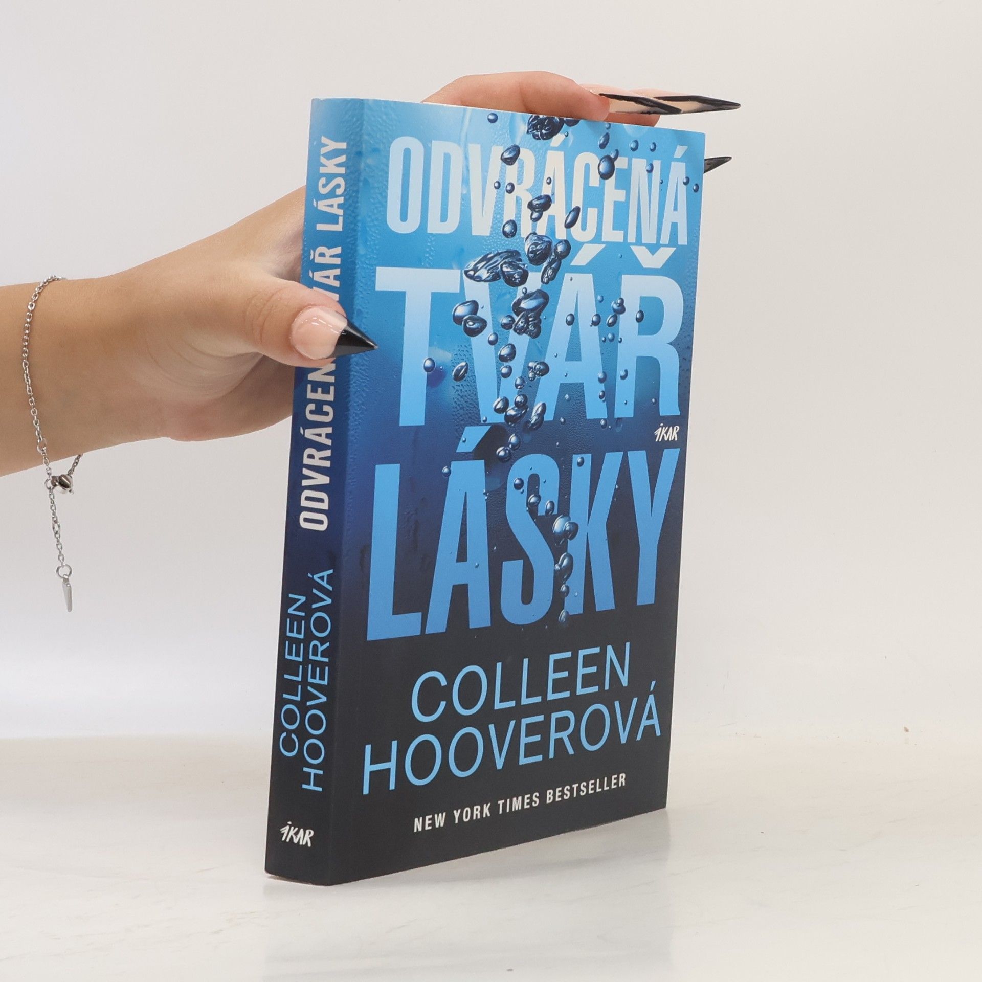 Odvrácená tvář lásky