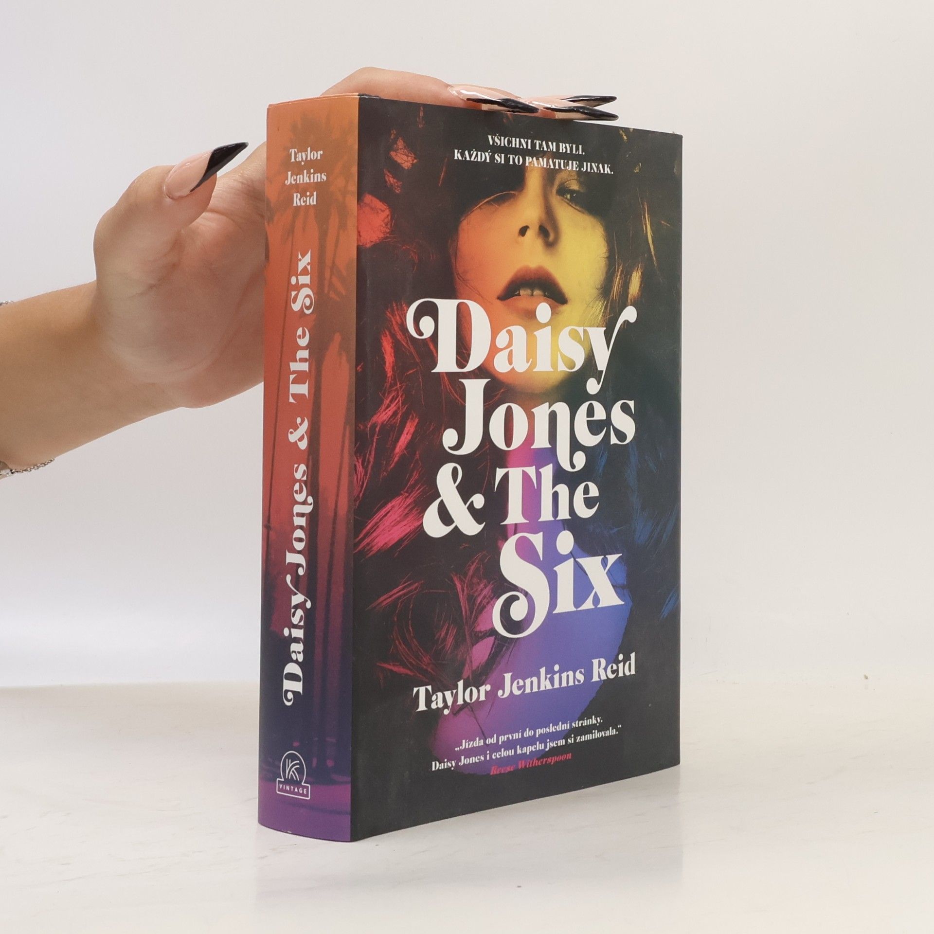 Taylor Jenkins Reid Daisy Jones & The Six