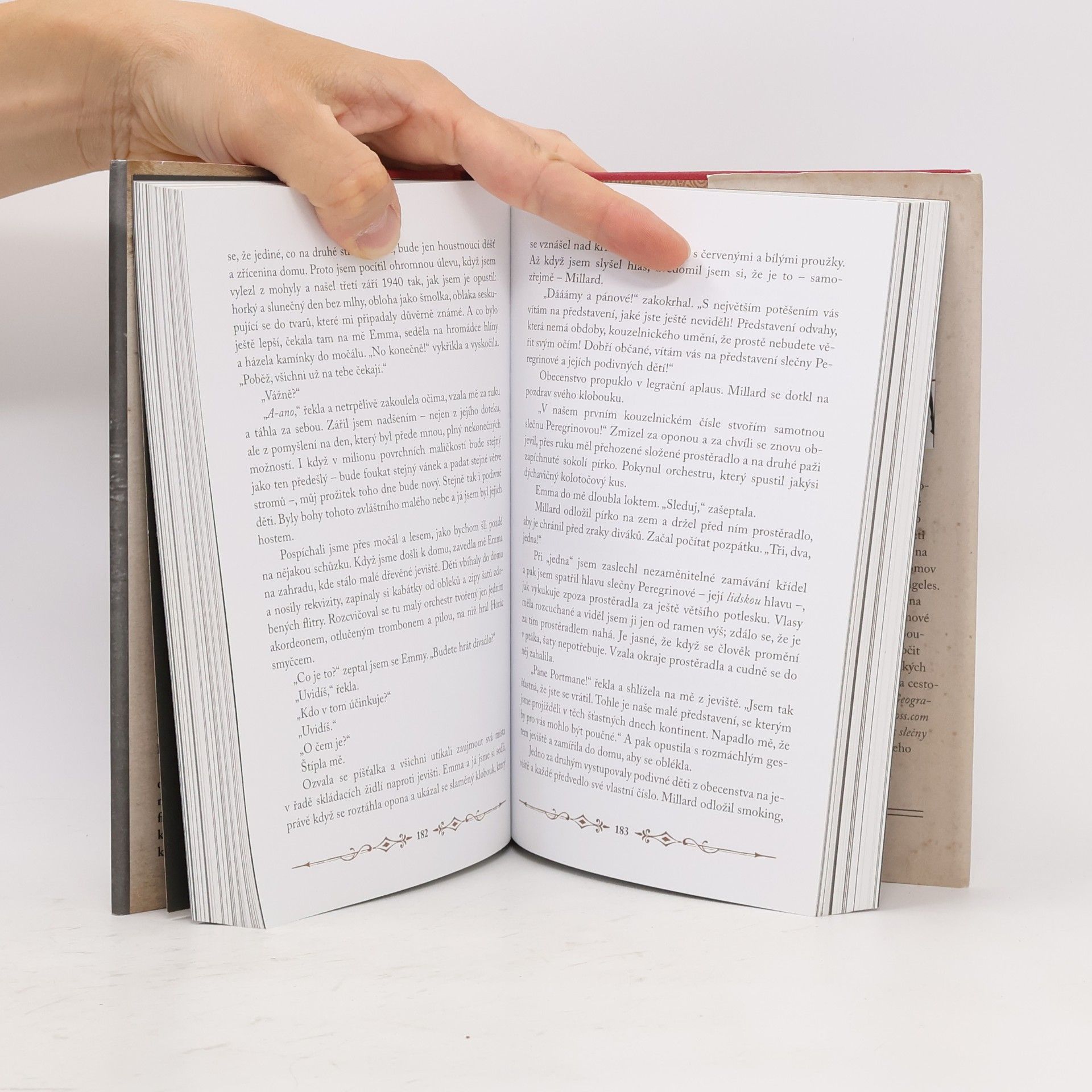 Ransom Riggs Sirotčinec slečny Peregrinové pro podivné děti