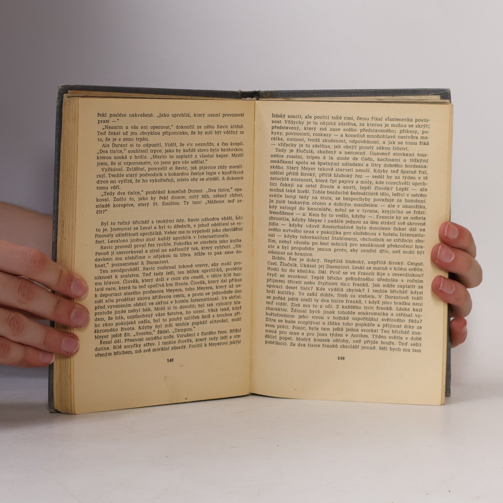 Erich Maria Remarque Vítězný oblouk