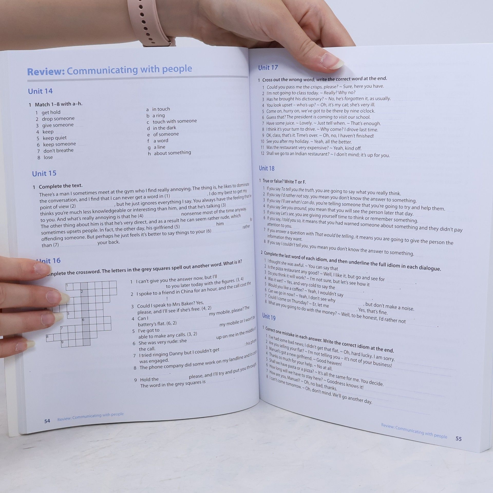 Ruth Gairns Idioms and phrasal verbs : intermediate