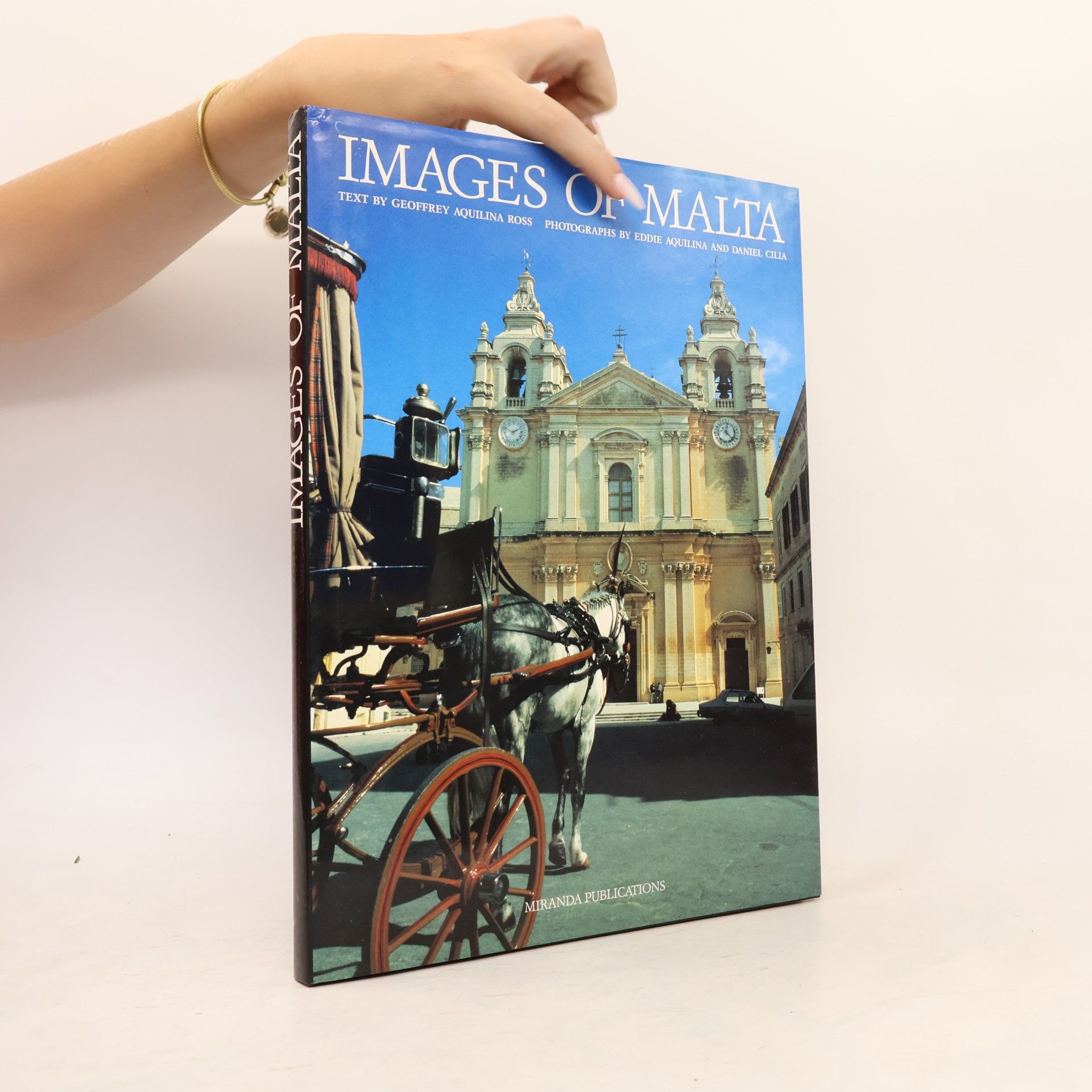 Geoffrey Aquilina Ross Images of Malta