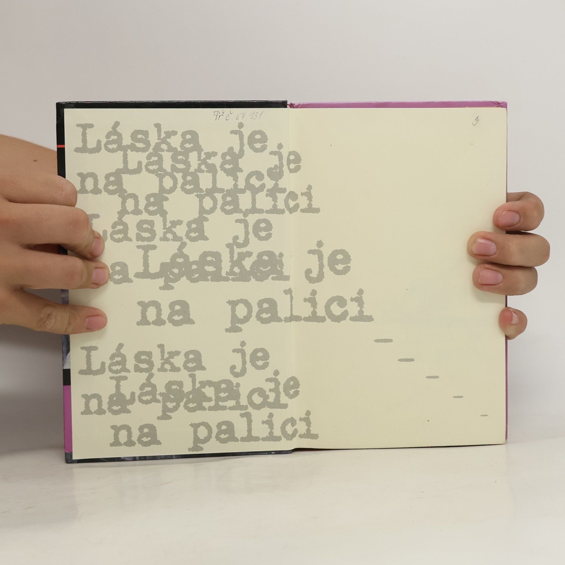 Hortense Ullrich Láska je na palici