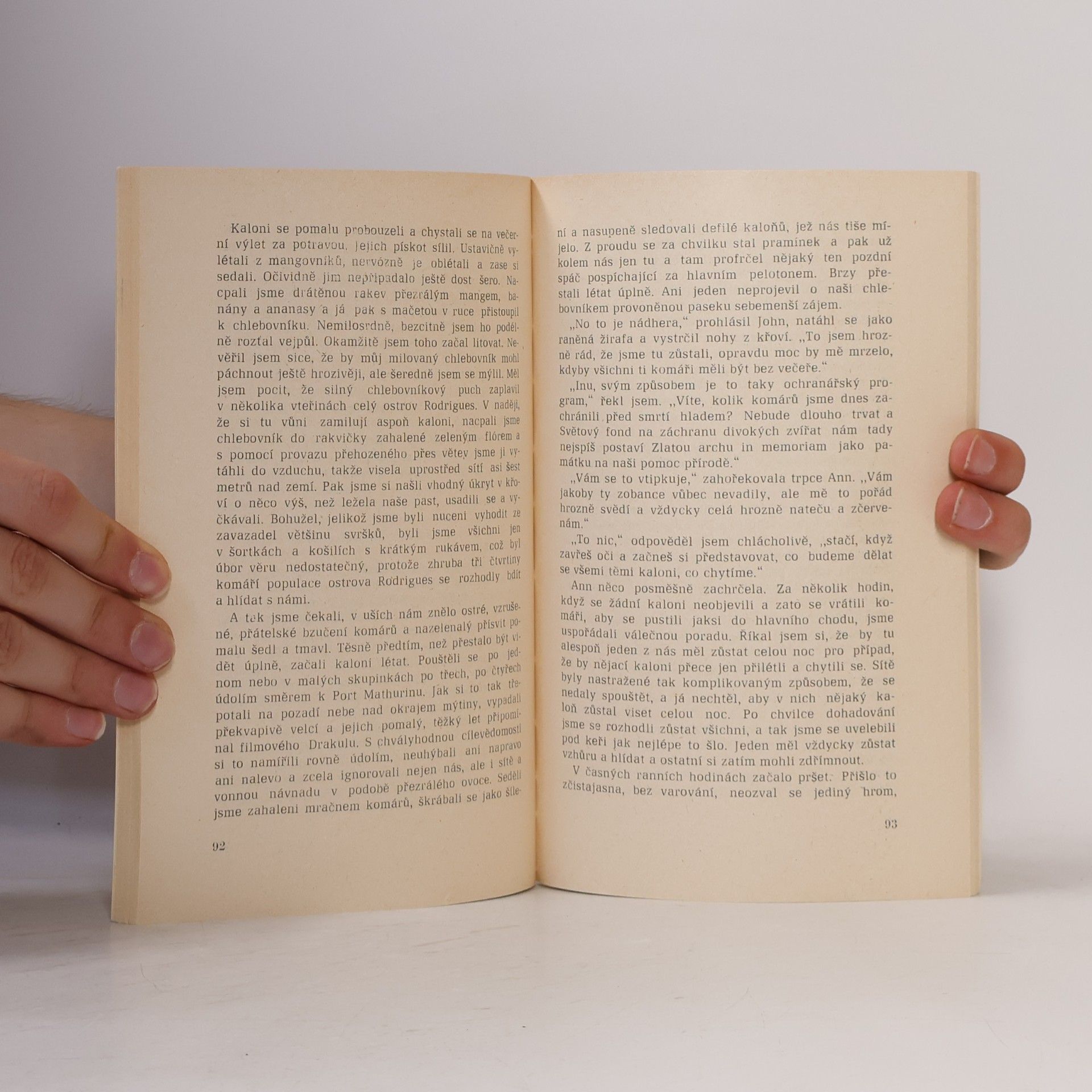 Gerald Durrell Zlatí netopýři a růžoví holubi