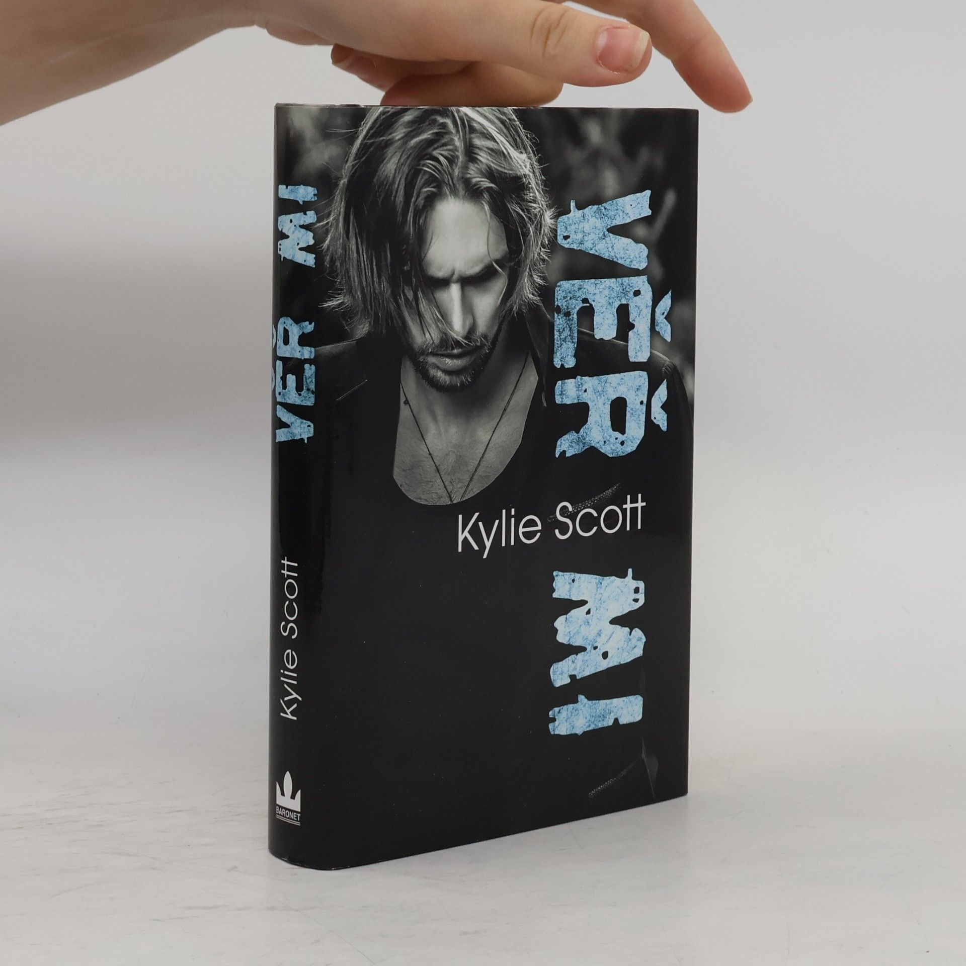Kylie Scott Věř mi