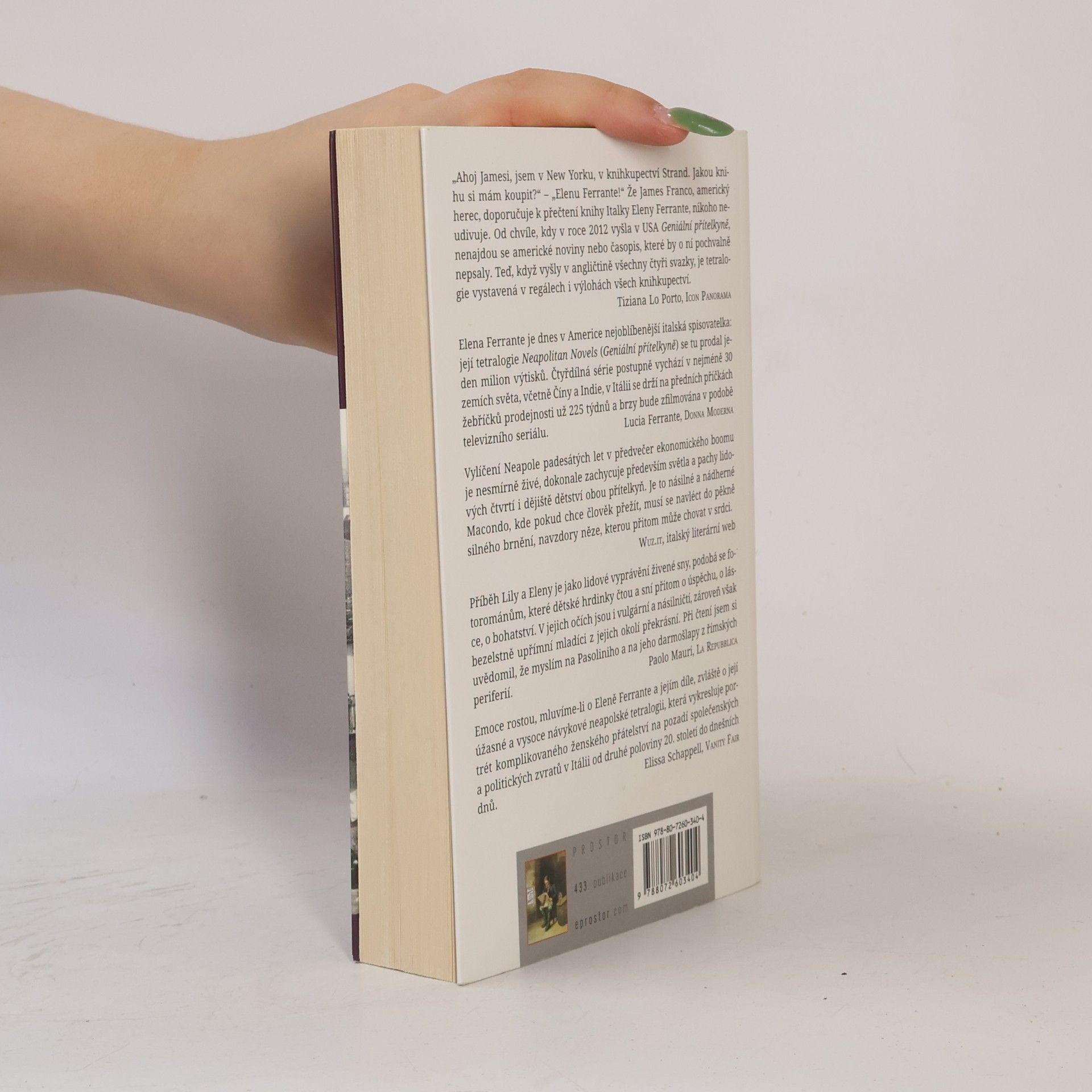 Elena Ferrante Geniální přítelkyně 1. Dětství a dospívání