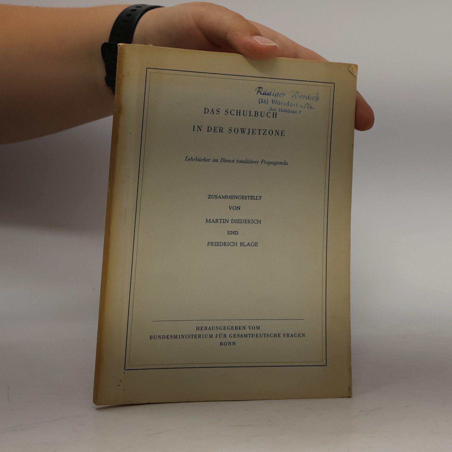 Peter R. Lücke Das Schulbuch in der Sowjetzone