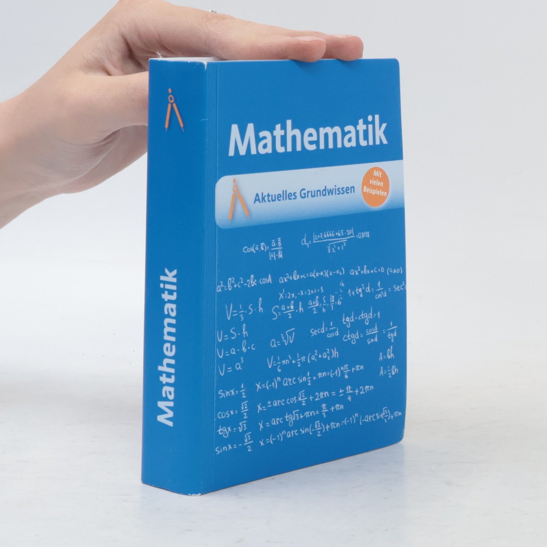 Autorenkollektiv Mathematik. Aktuelles Grundwissen