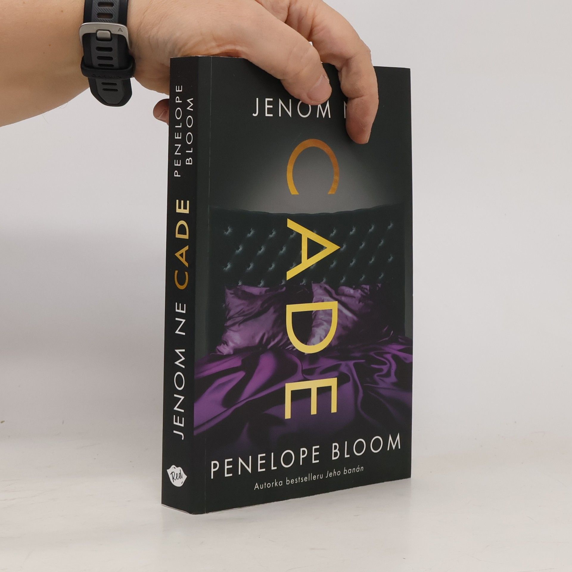 Penelope Bloom Jenom ne Cade