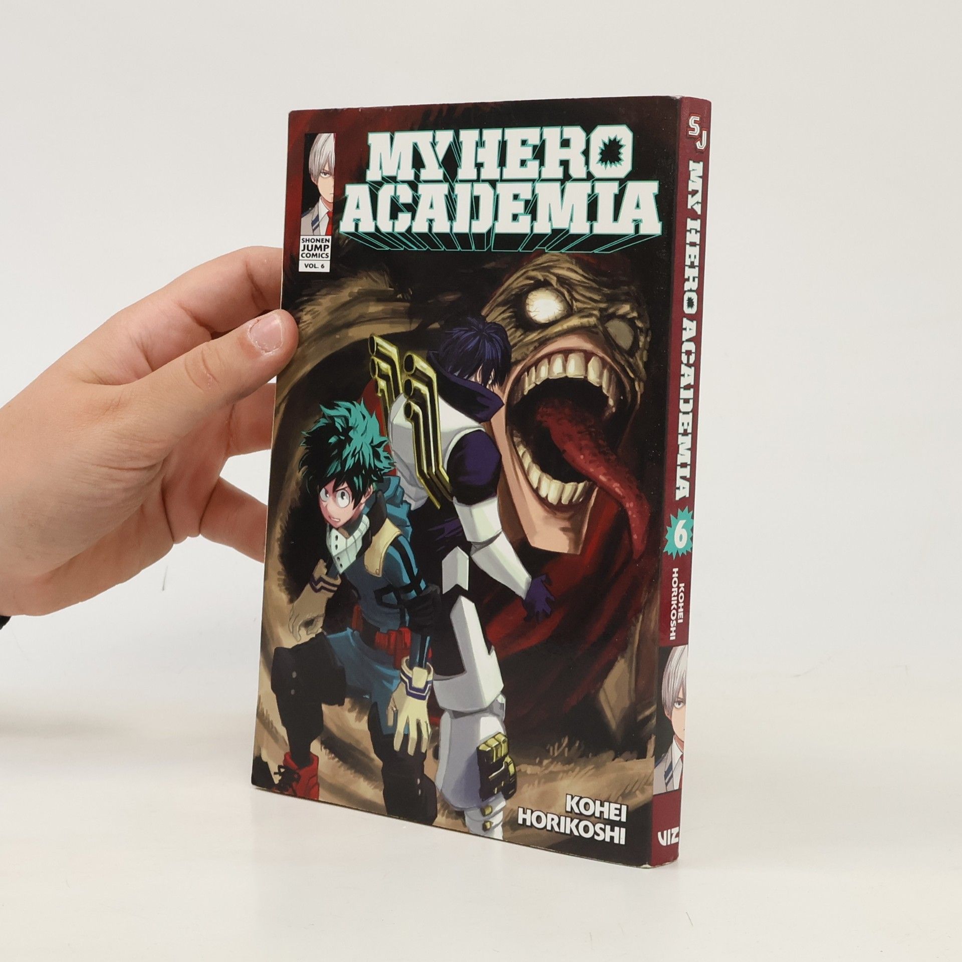 Kōhei Horikoshi My Hero Academia. Vol. 6, struggling