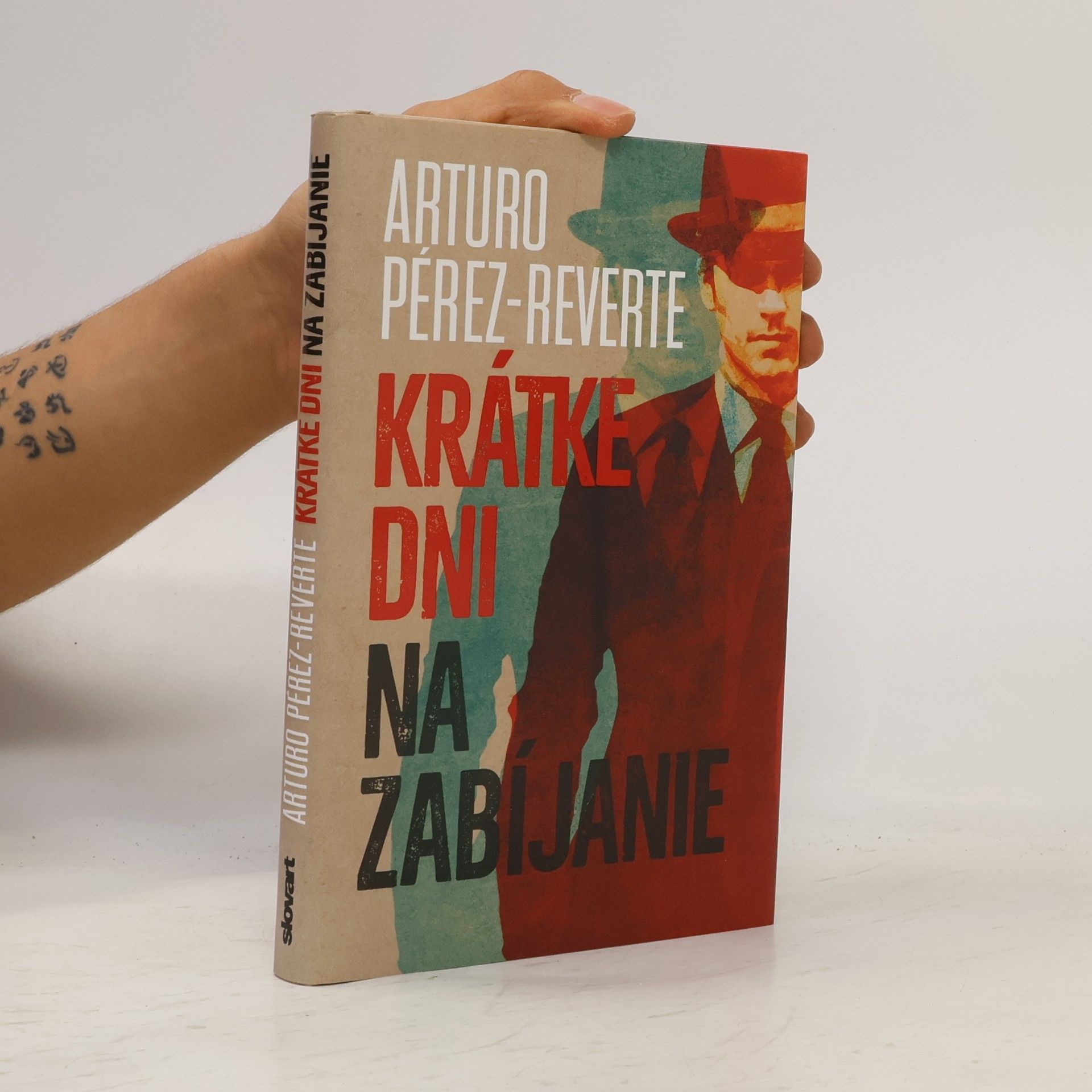 Arturo Pérez Reverte Krátke dni na zabíjanie
