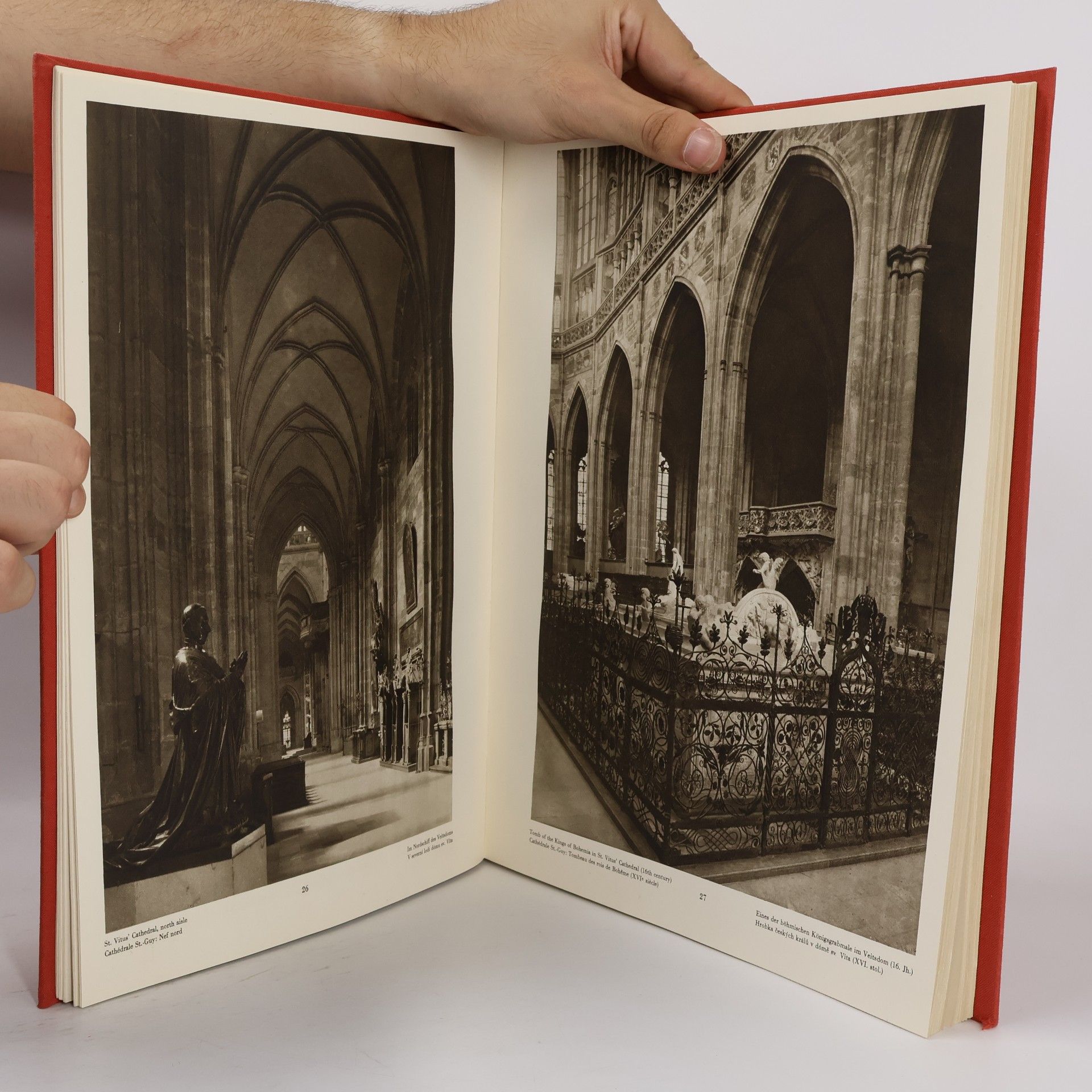Karel Plicka Prag. Ein fotografisches Bilderbuch = Prague in Photographs = Prague en Images