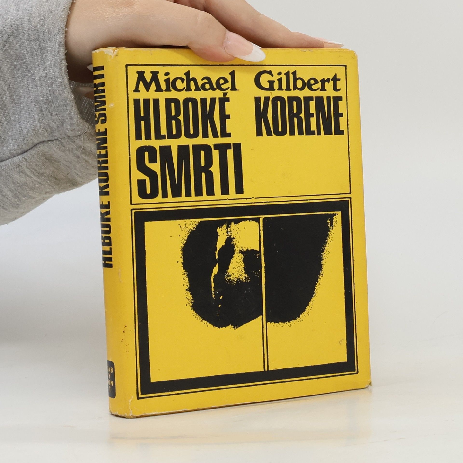 Michael Francis Gilbert Hlboké korene smrti