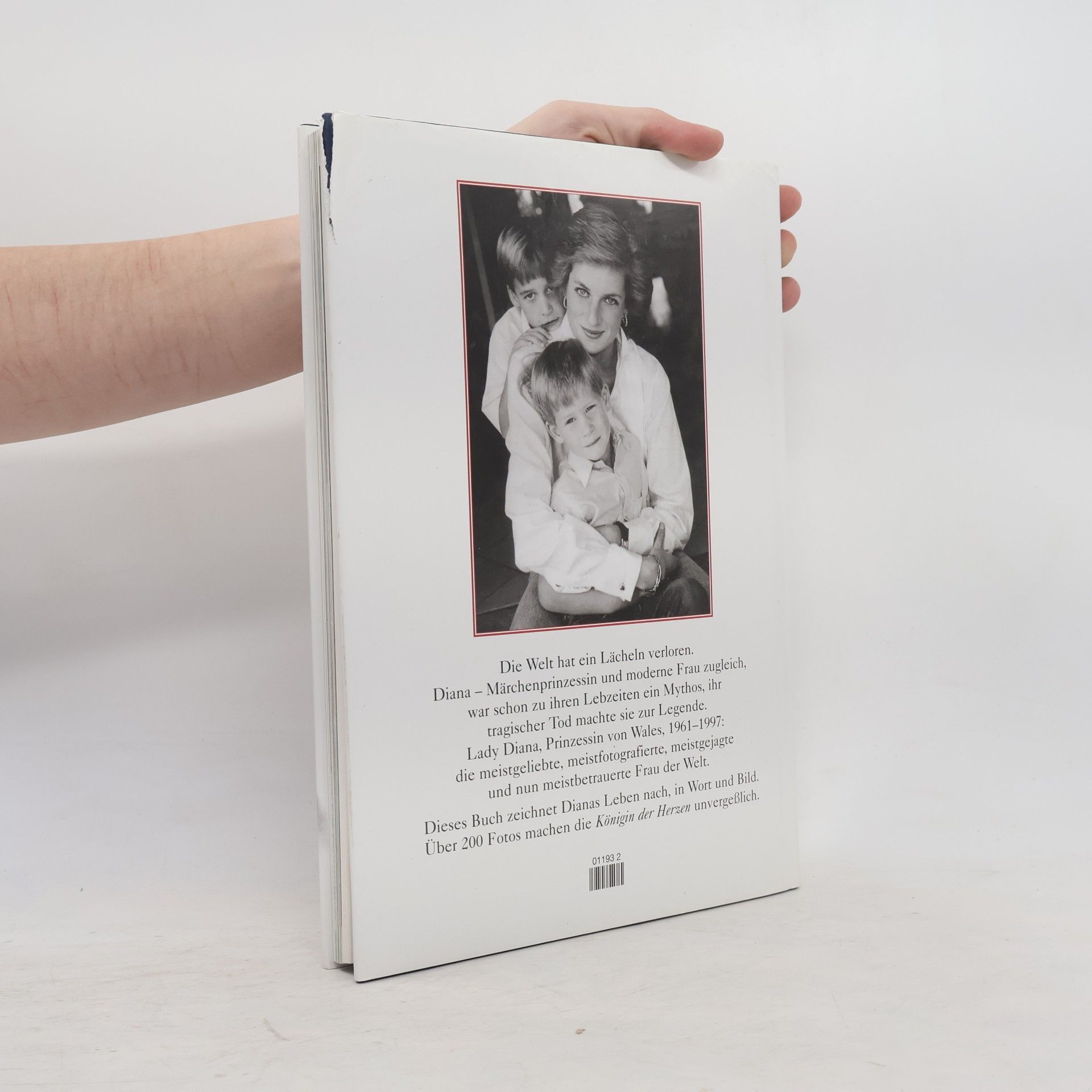 Kolektiv autorů Diana, Prinzessin von Wales