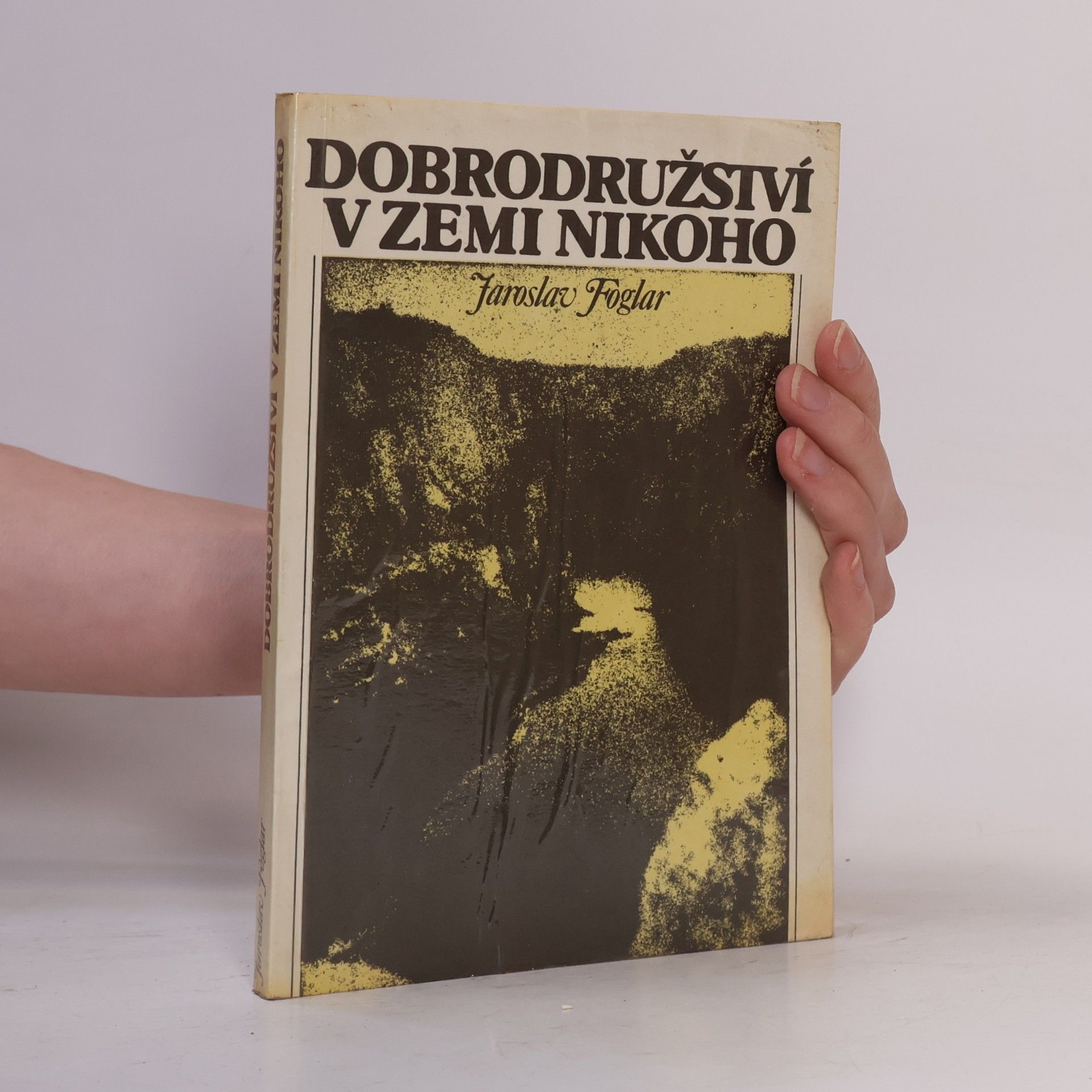 Dobrodružství v Zemi nikoho