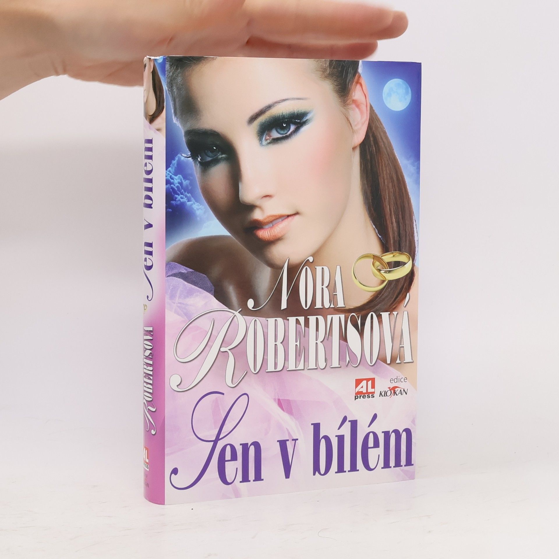 Nora Roberts Sen v bílém