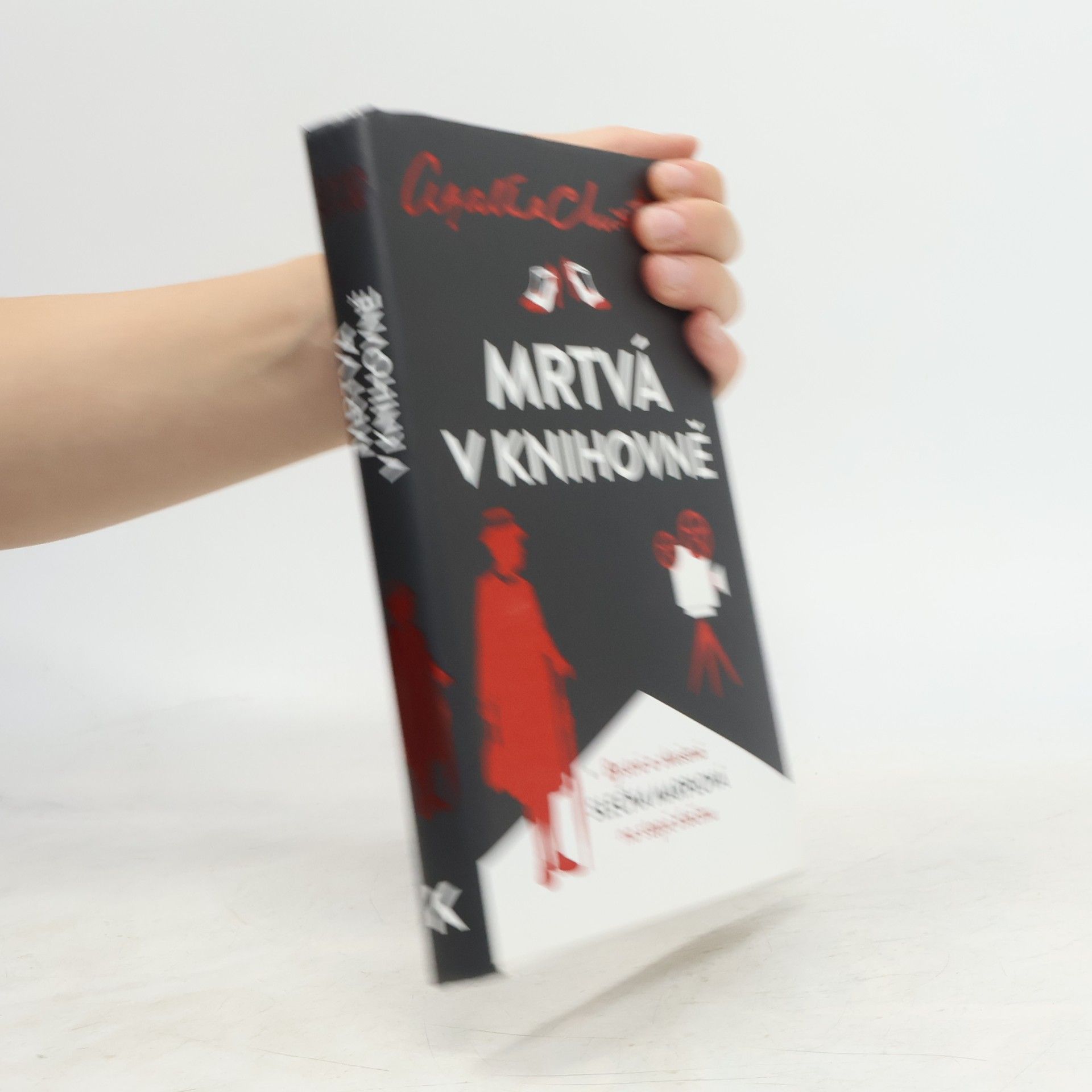 Agatha Christie Mrtvá v knihovně