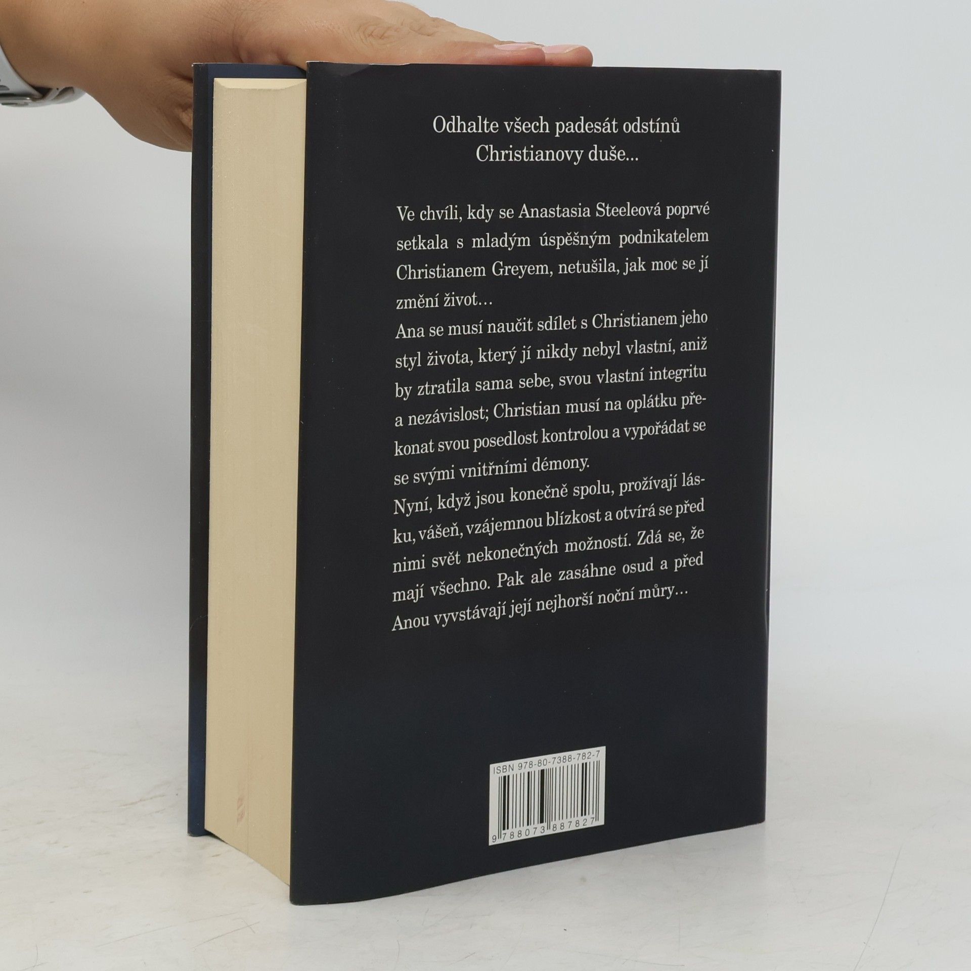 E. L. James Padesát odstínů svobody