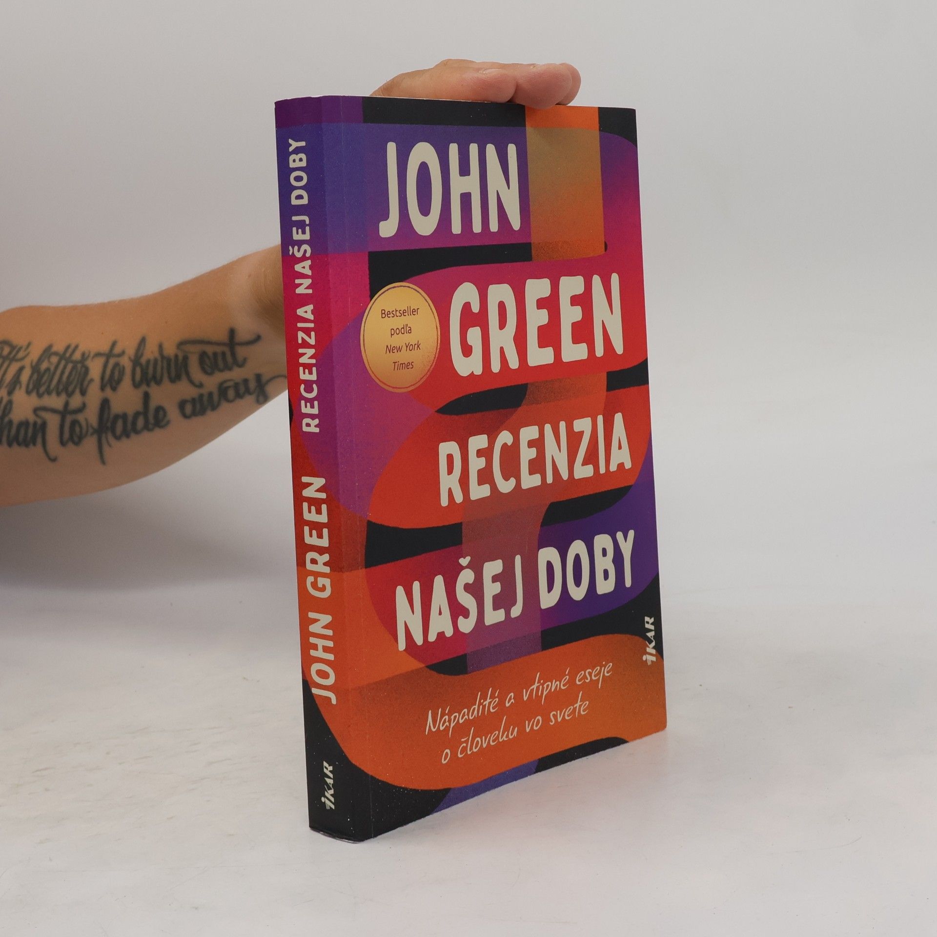 Recenzia našej doby