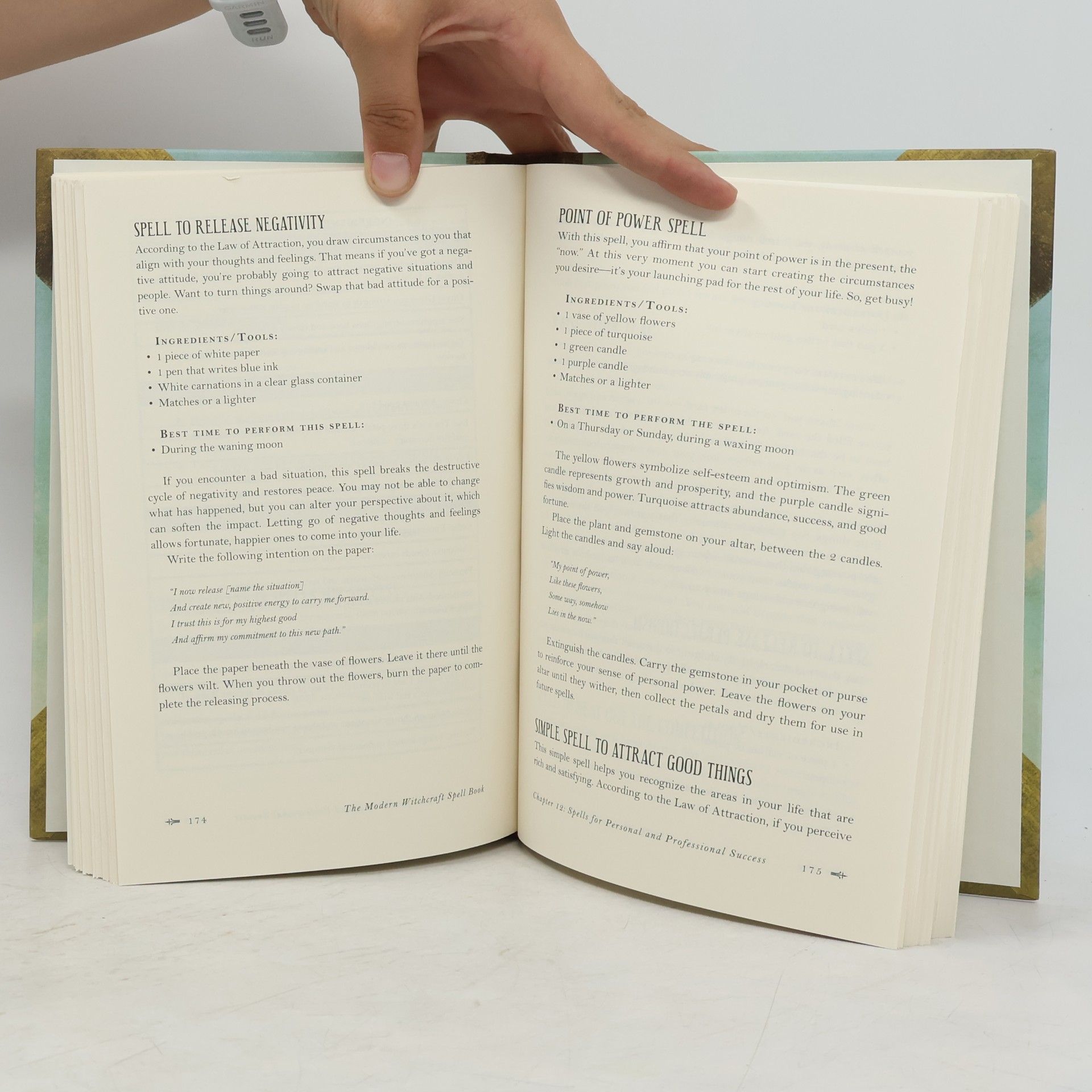 Skye Alexander Modern Witchcraft Spell Book