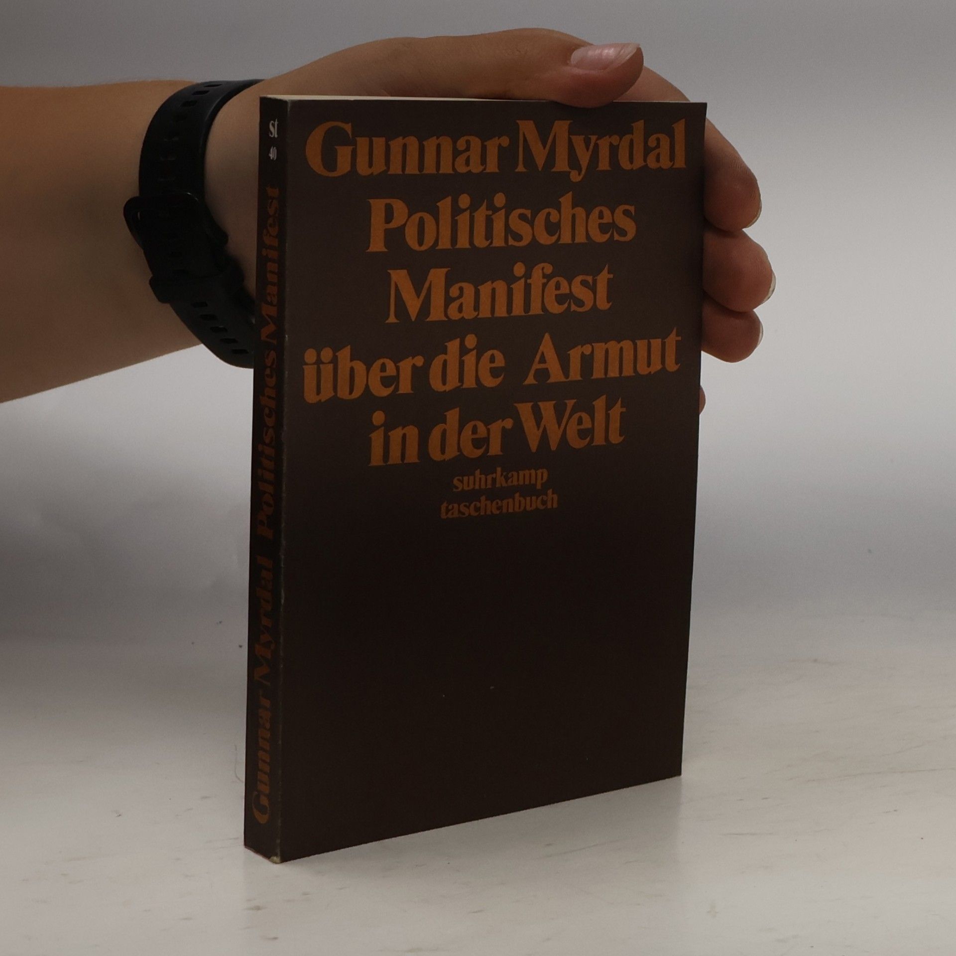 Gunnar Myrdal Politisches Manifest über die Armut in der Welt