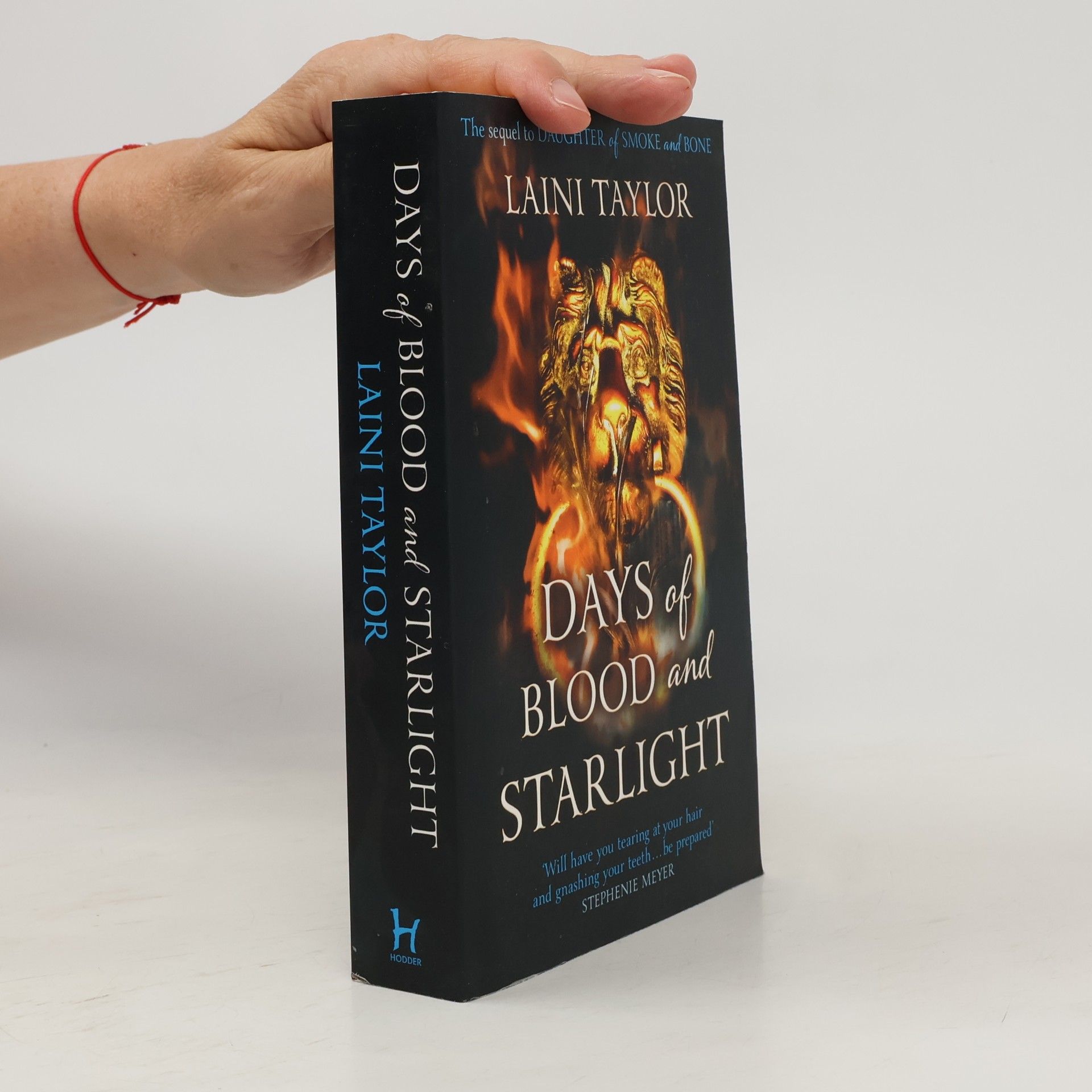 Laini Taylor Days of Blood and Starlight