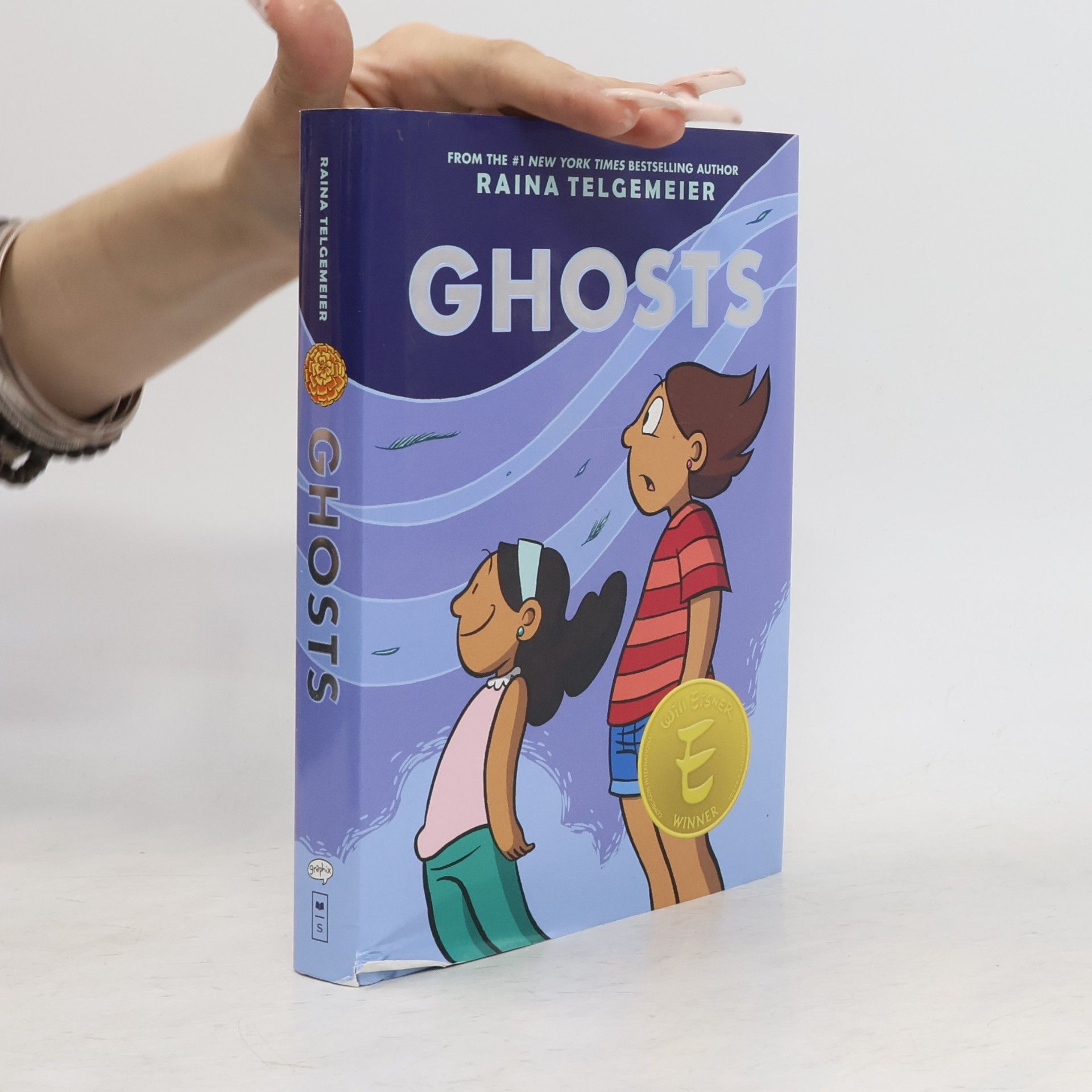Raina Telgemeier Ghosts: A Graphic Novel