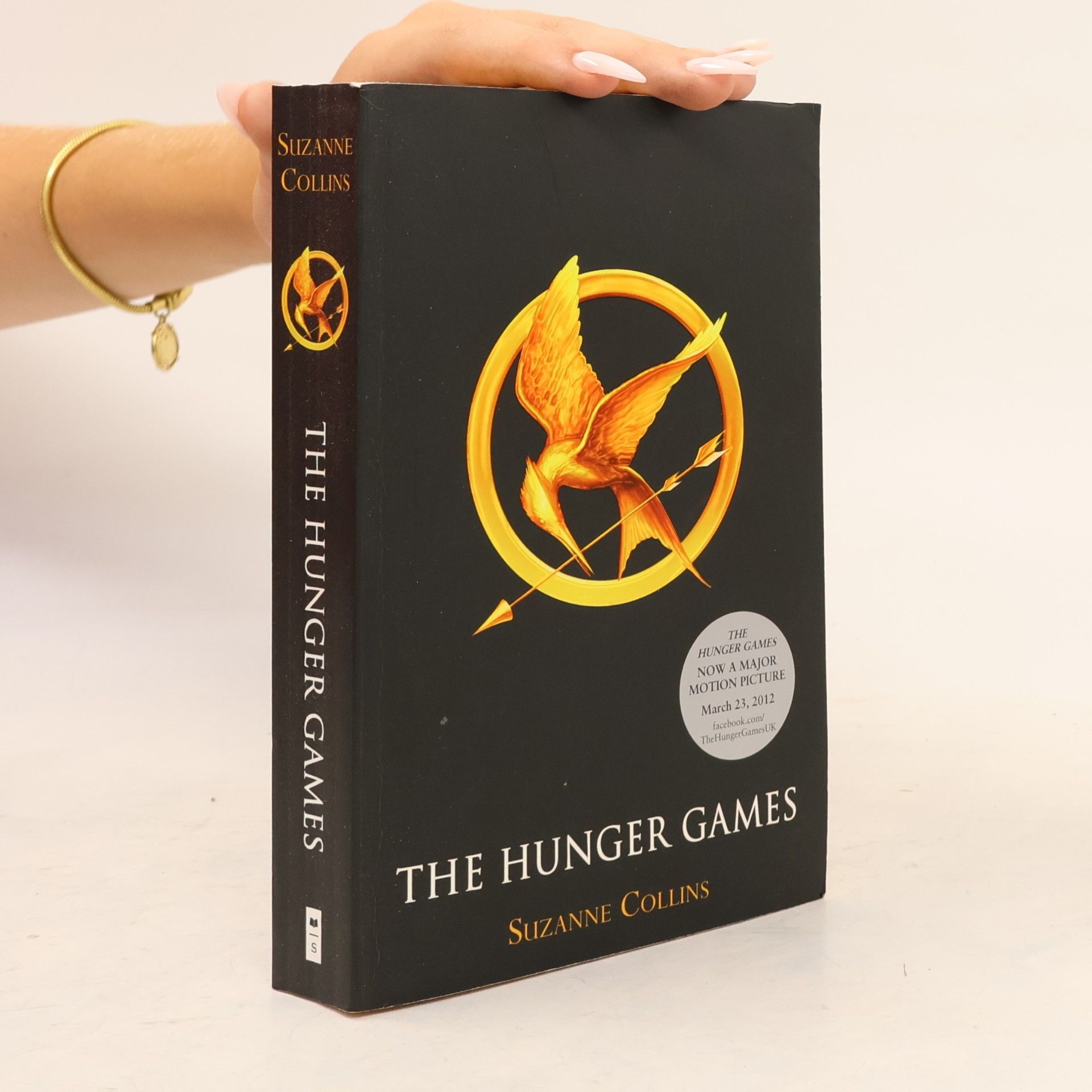 Suzanne Collins The hunger games