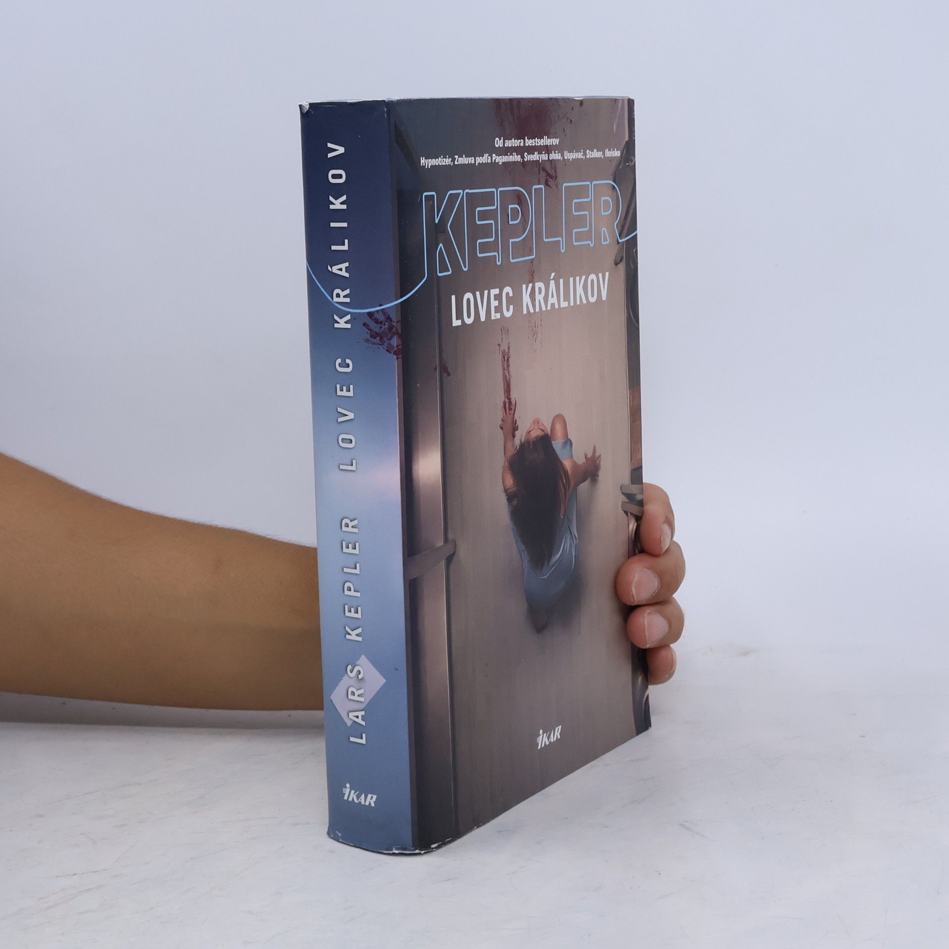 Lars Kepler Lovec králikov