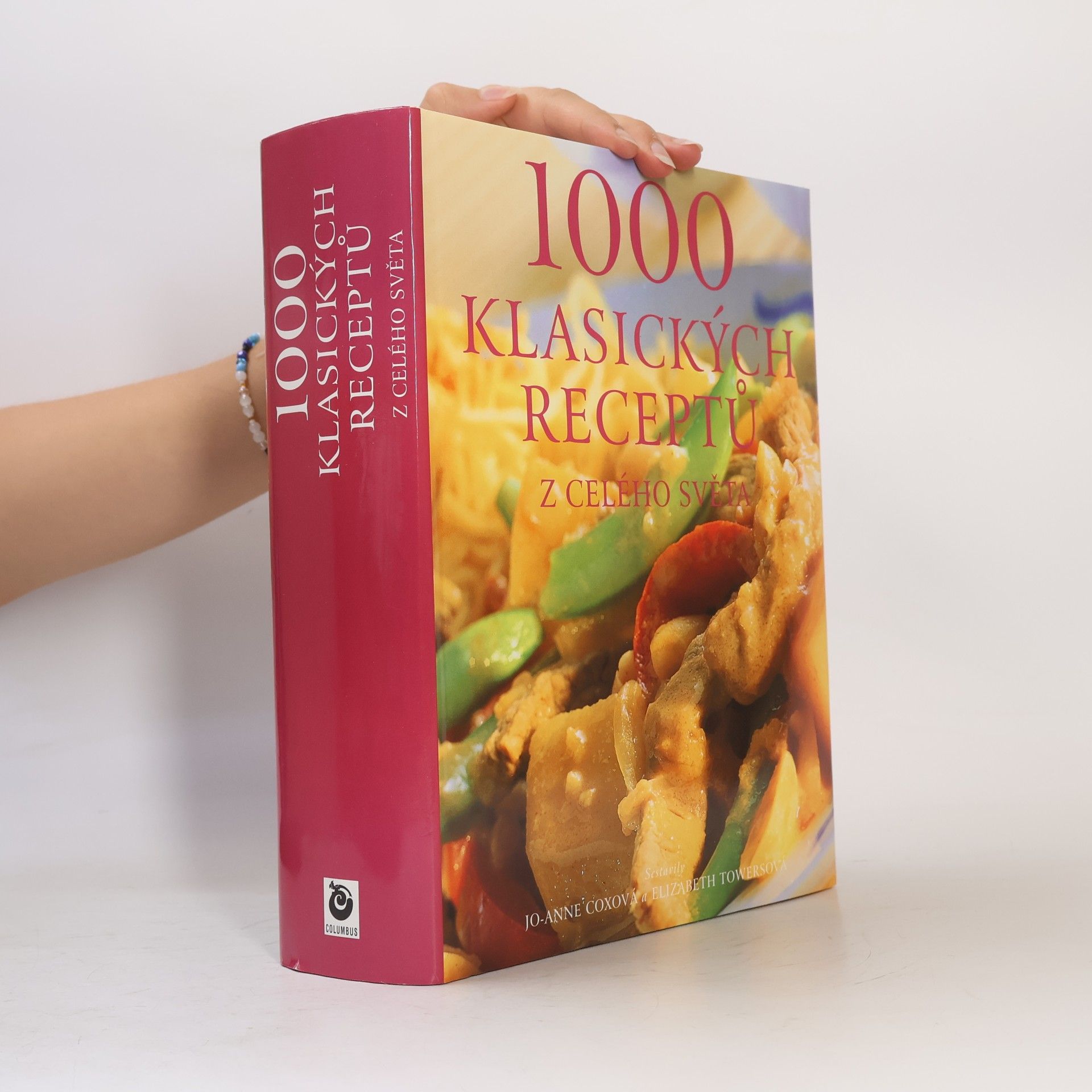 Jo Cox 1000 klasických receptů z celého světa